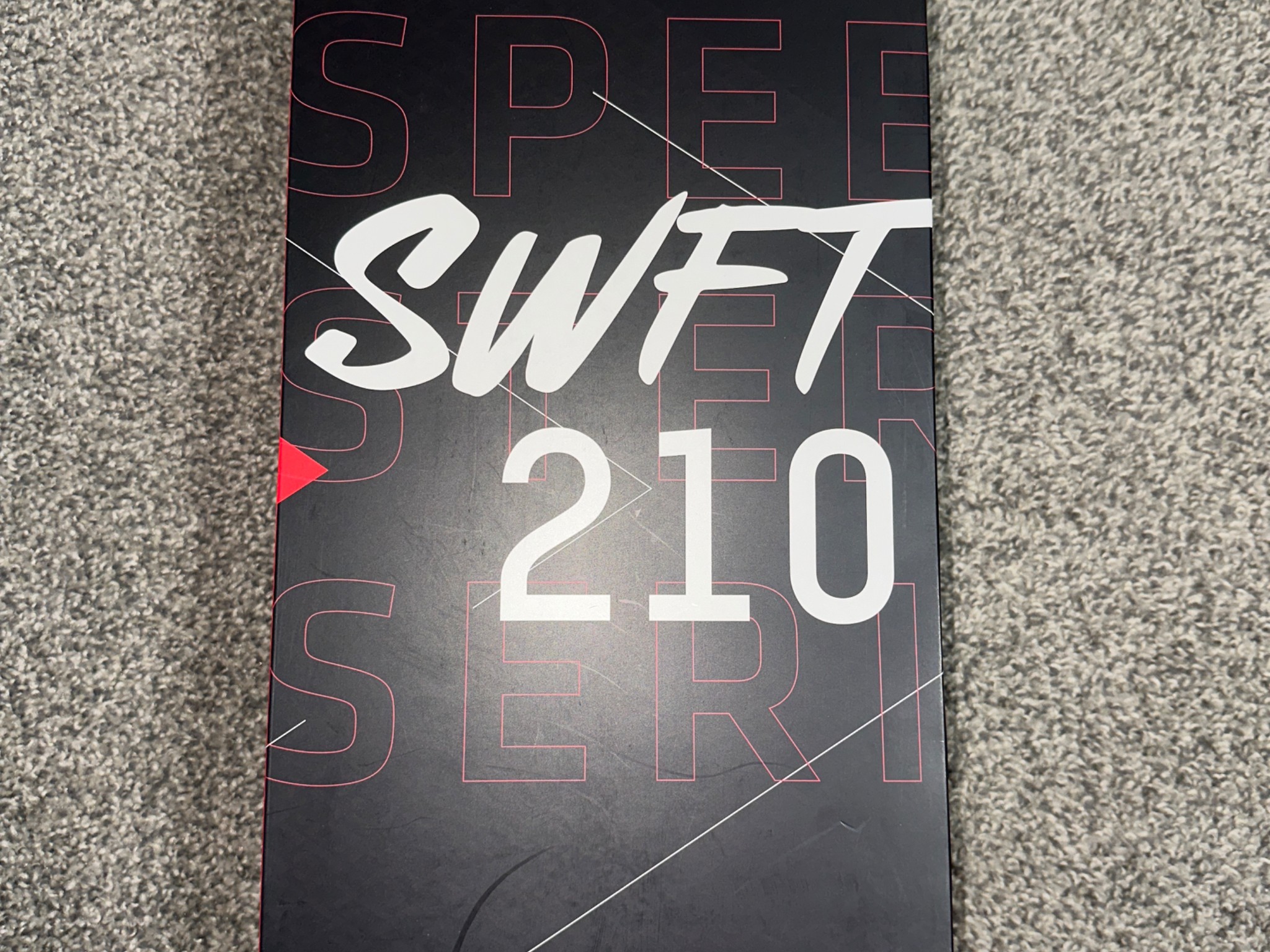 RX 7700 XT XFX SPEEDSTER SERIES EDITION 210