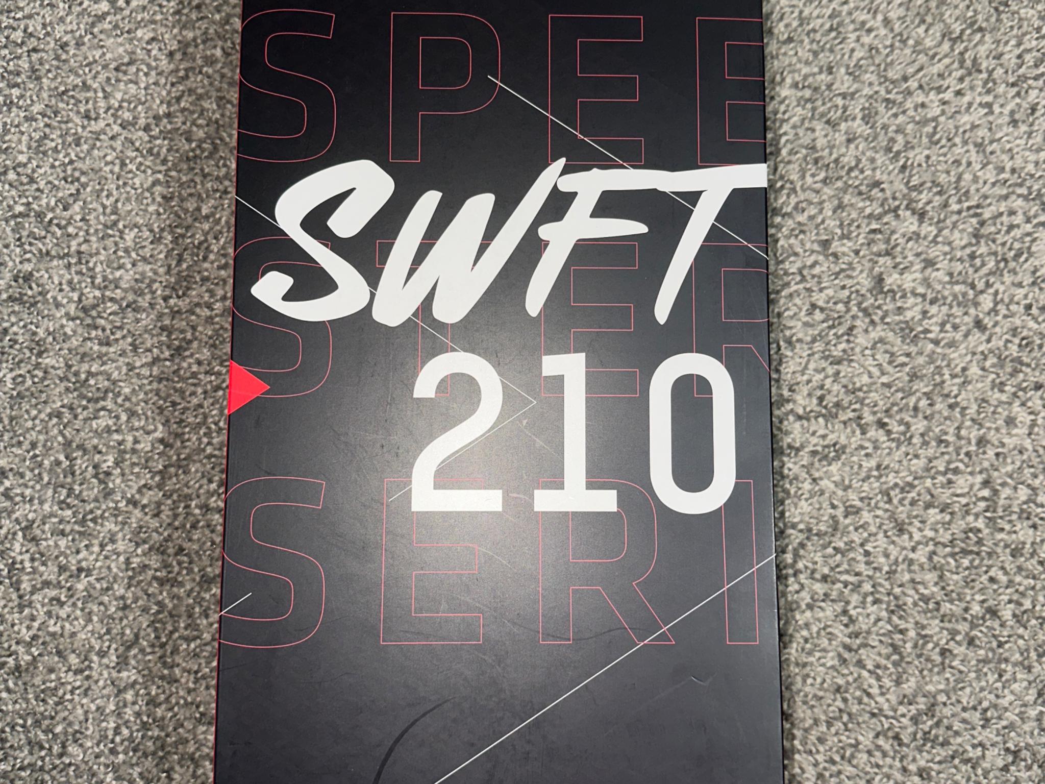 RX 7700 XT XFX SPEEDSTER SERIES EDITION 210