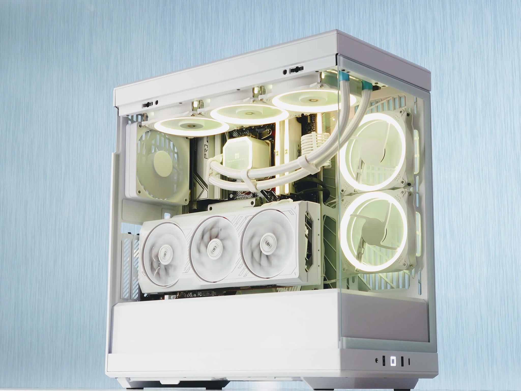 🏞️🤍☁️Liquid Cooled Gaming PC❄️AMD RX 7900 GRE 16GB❄️AMD Ryzen 7 8700F❄️32GB DDR5❄️1TB SSD