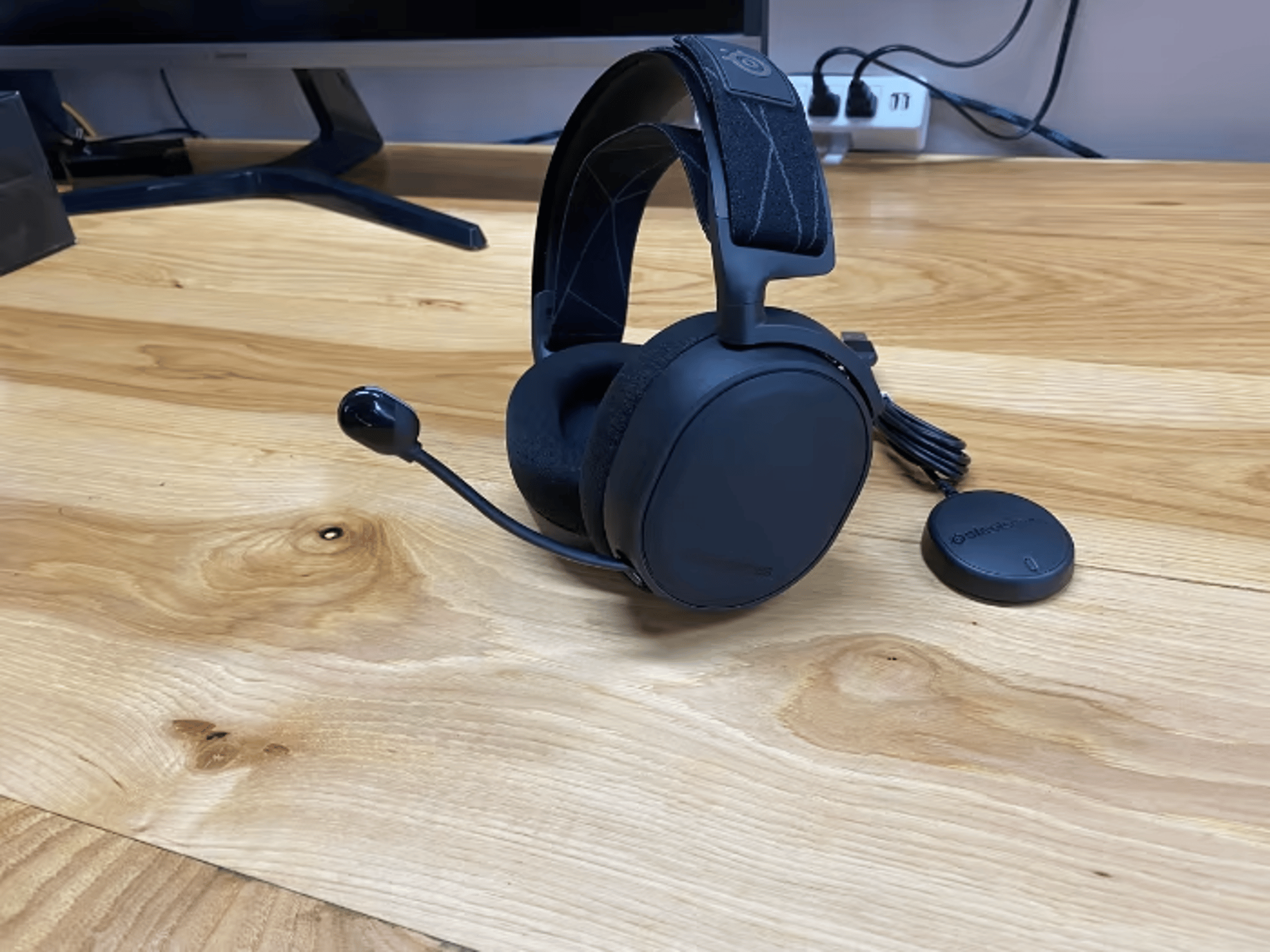 Wireless Gaming Headset | SteelSeries Arctis 7 Wireless DTS Headphones