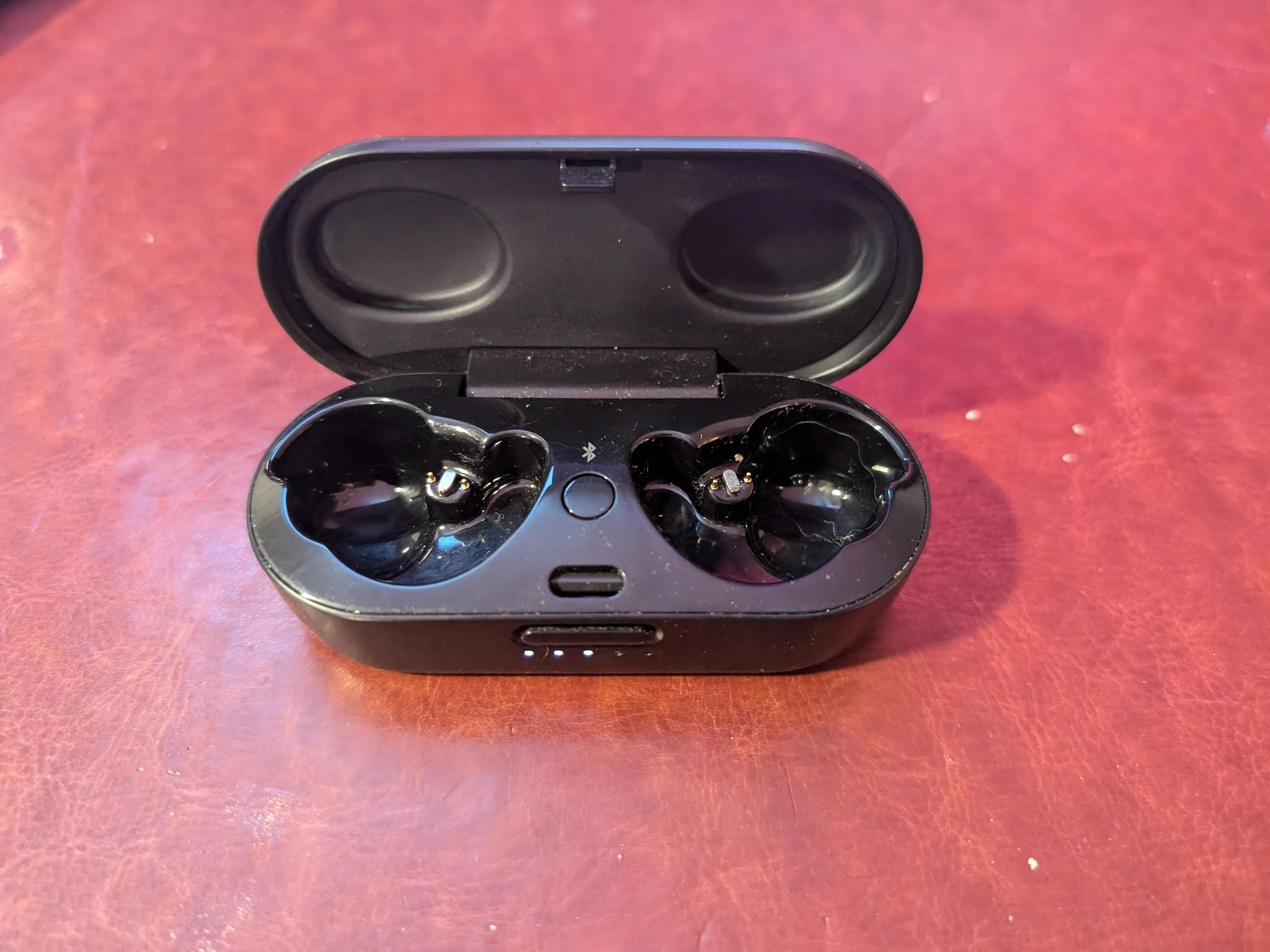 BOSE CASE ONLY - Quiet Comfort