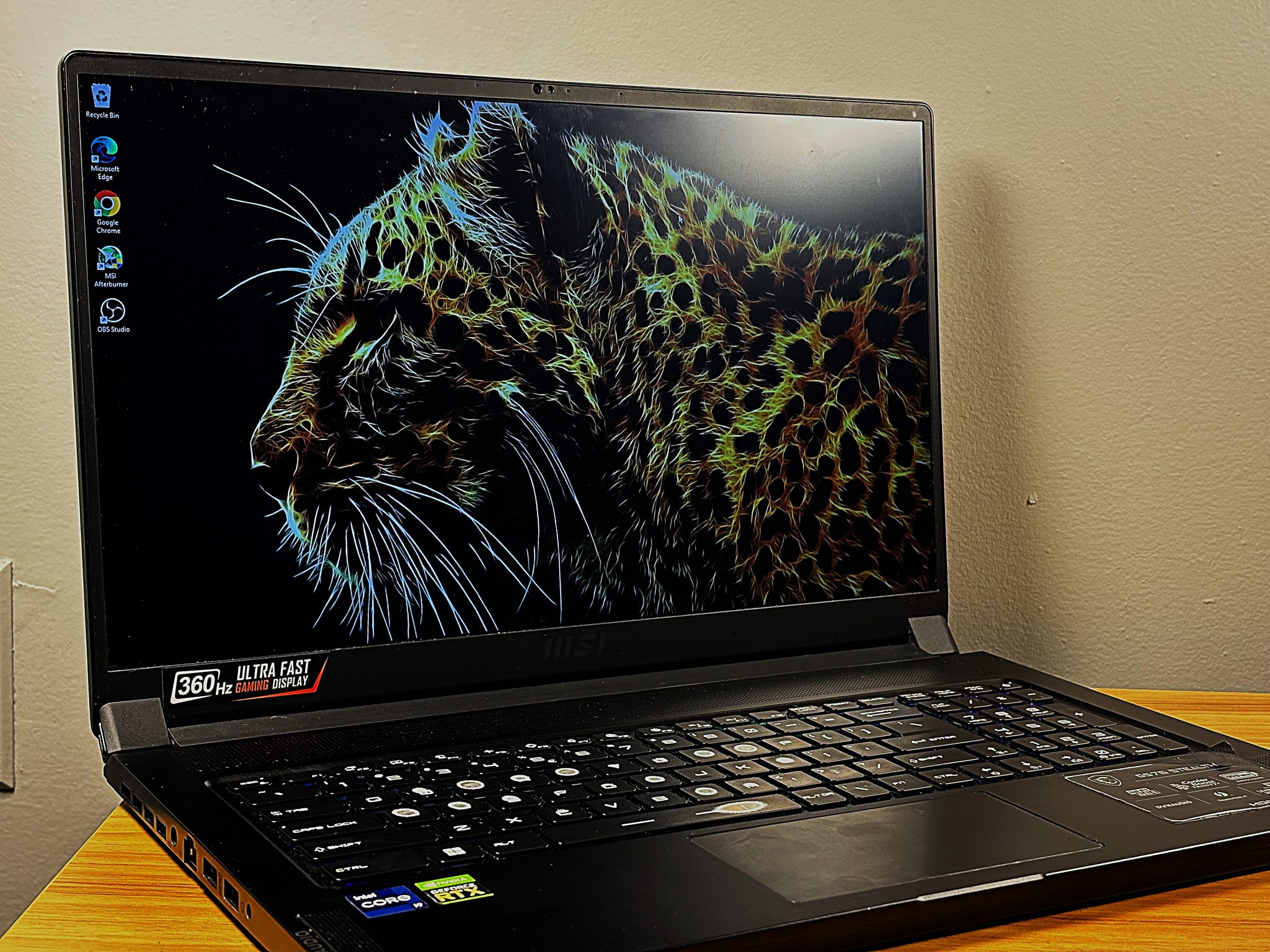 MIDRANGE GAMING LAPTOP ( i9, RTX 3070, 32GB). $999 OBO.