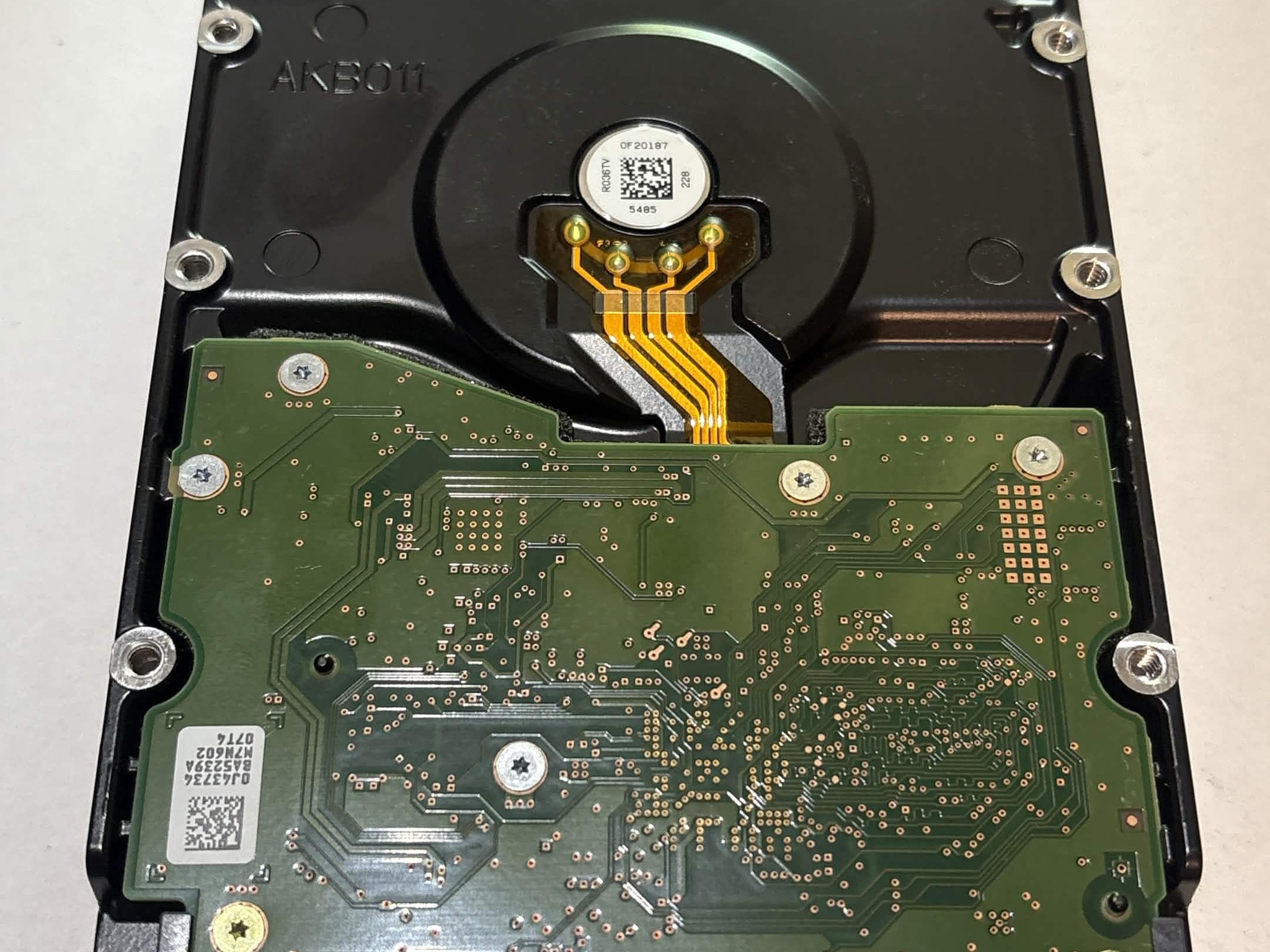 WD Gold 4TB WD4002FYYZ 7200RPM SATA Datacenter HDD – 51,650 Hours – SMART Good