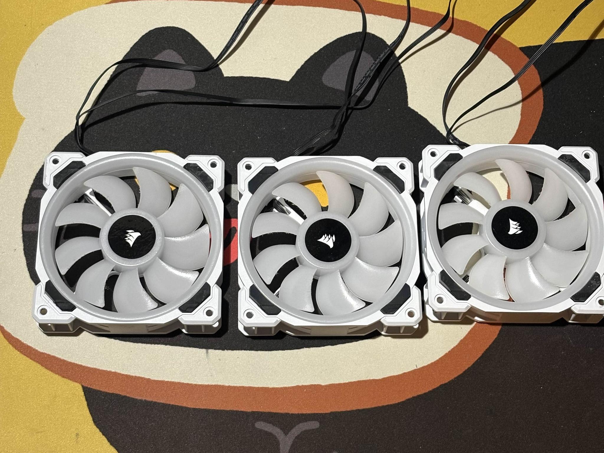 Corsair iCUE H150i Elite Capellix White 360mm AIO (INTEL ONLY), 3 Bonus Fans, 2 RGB HUBS (NS)