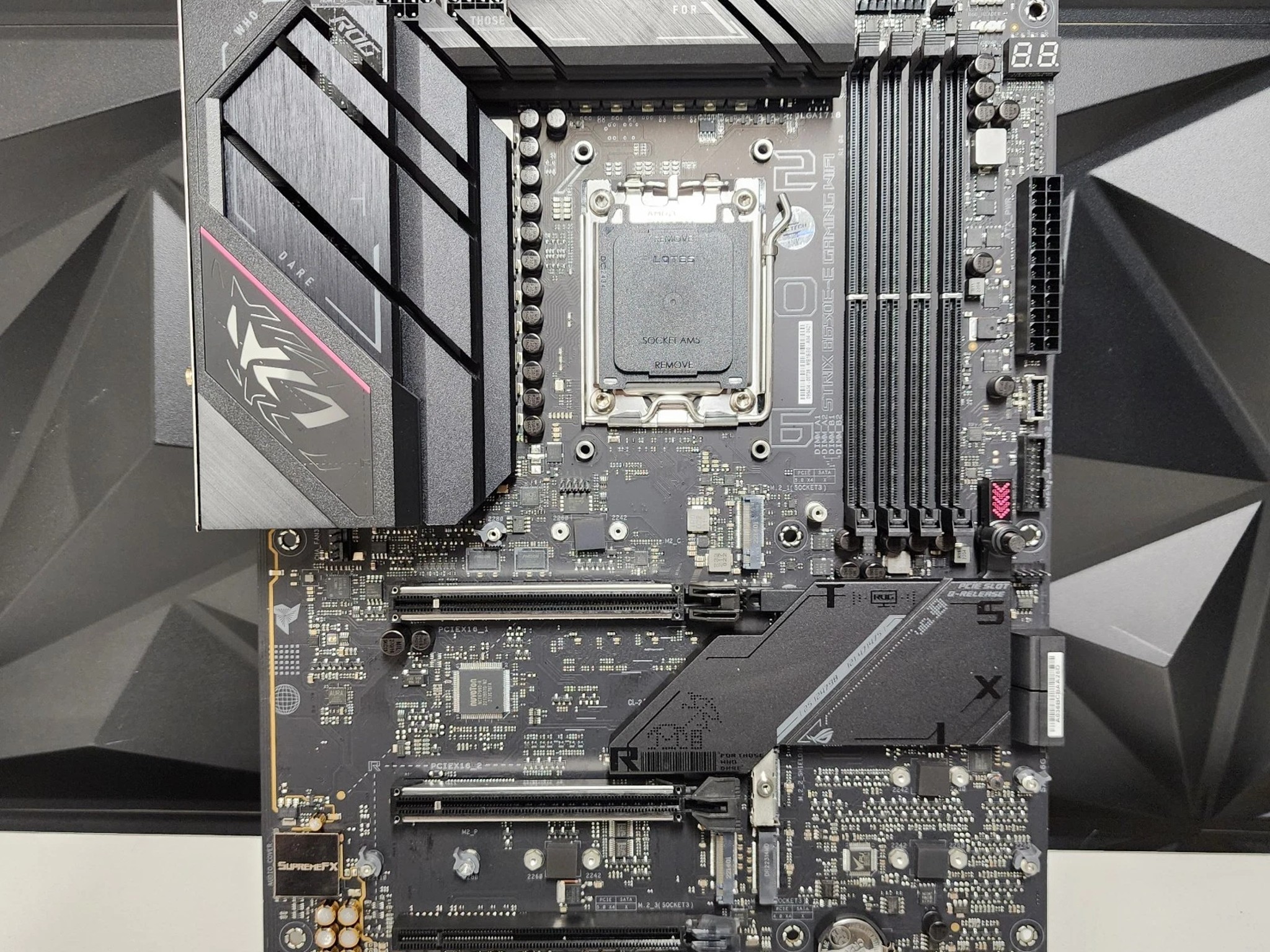 UPDATED BIOS ASUS ROG STRIX B650E-E GAMING WIFI DDR5 AM5 ATX MOTHERBOARD