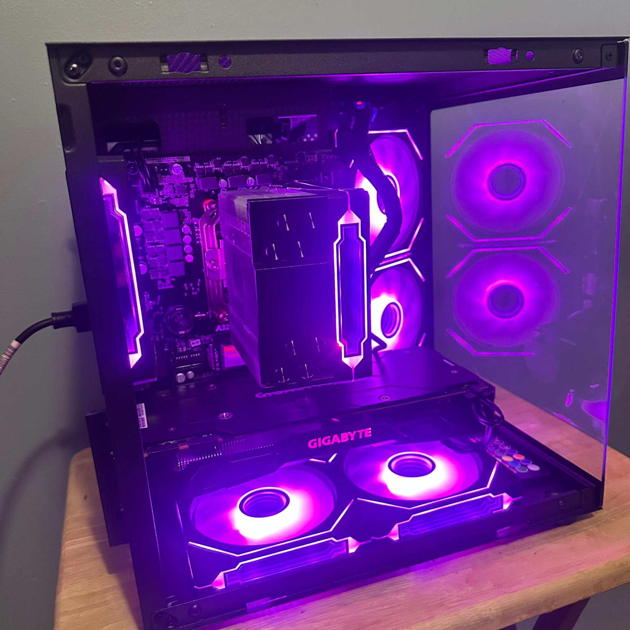 Ryzen 5 2600|GTX 1070|16g DDR4 Ram|650w PSU|256g M.2 NVME| 1TB 3.5" HDD|A320m Motherboard