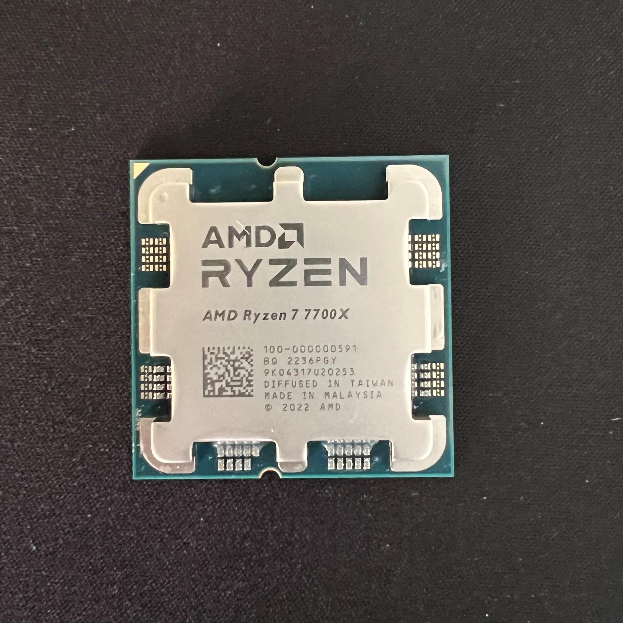 AMD Ryzen 7 7700X 8-Core, 16-Thread Unlocked Desktop Processor