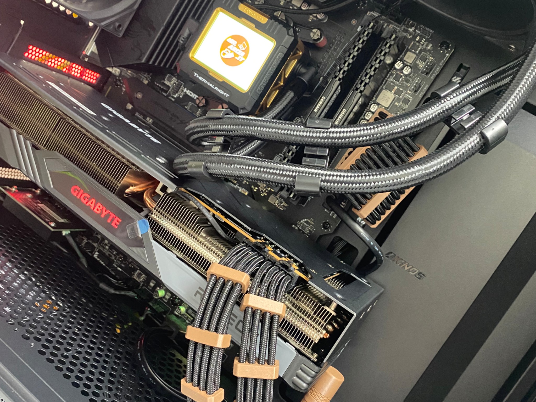 🖥️✨ The "Walnut Edge" Gaming PC - R5 5600T/32GB/1TB/RX7700XT
