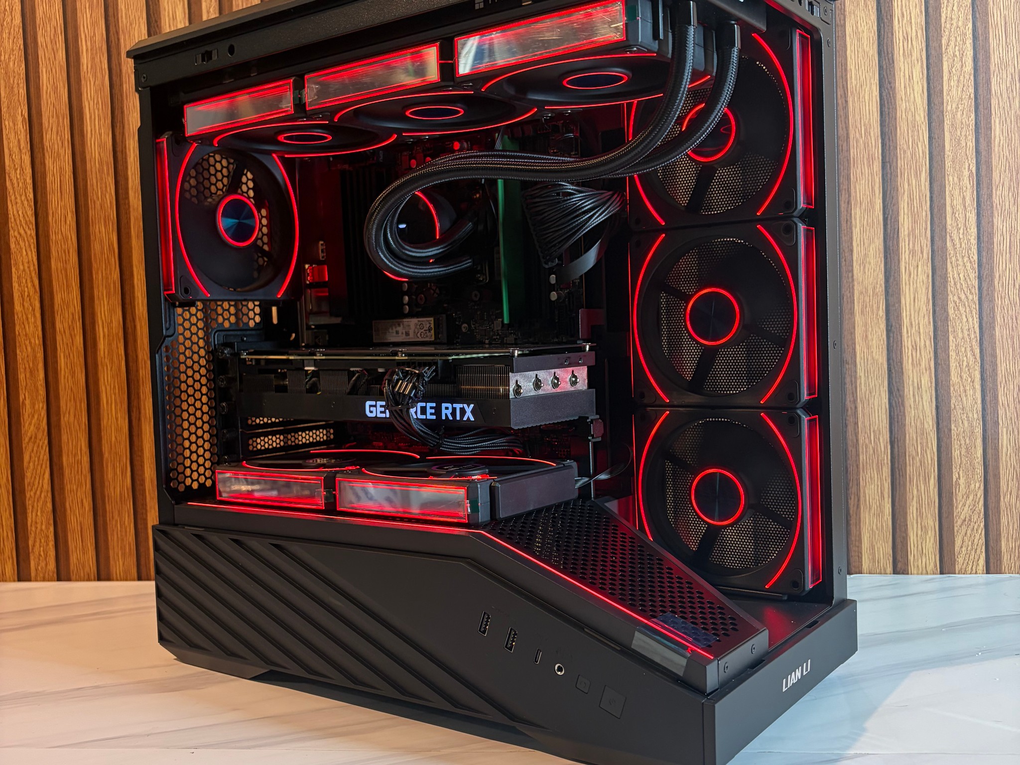 RTX 3090 24GB | RYZEN  7 7800X3D | 16GB DDR5 | 1TB NVME | 360MM AIO | 850W