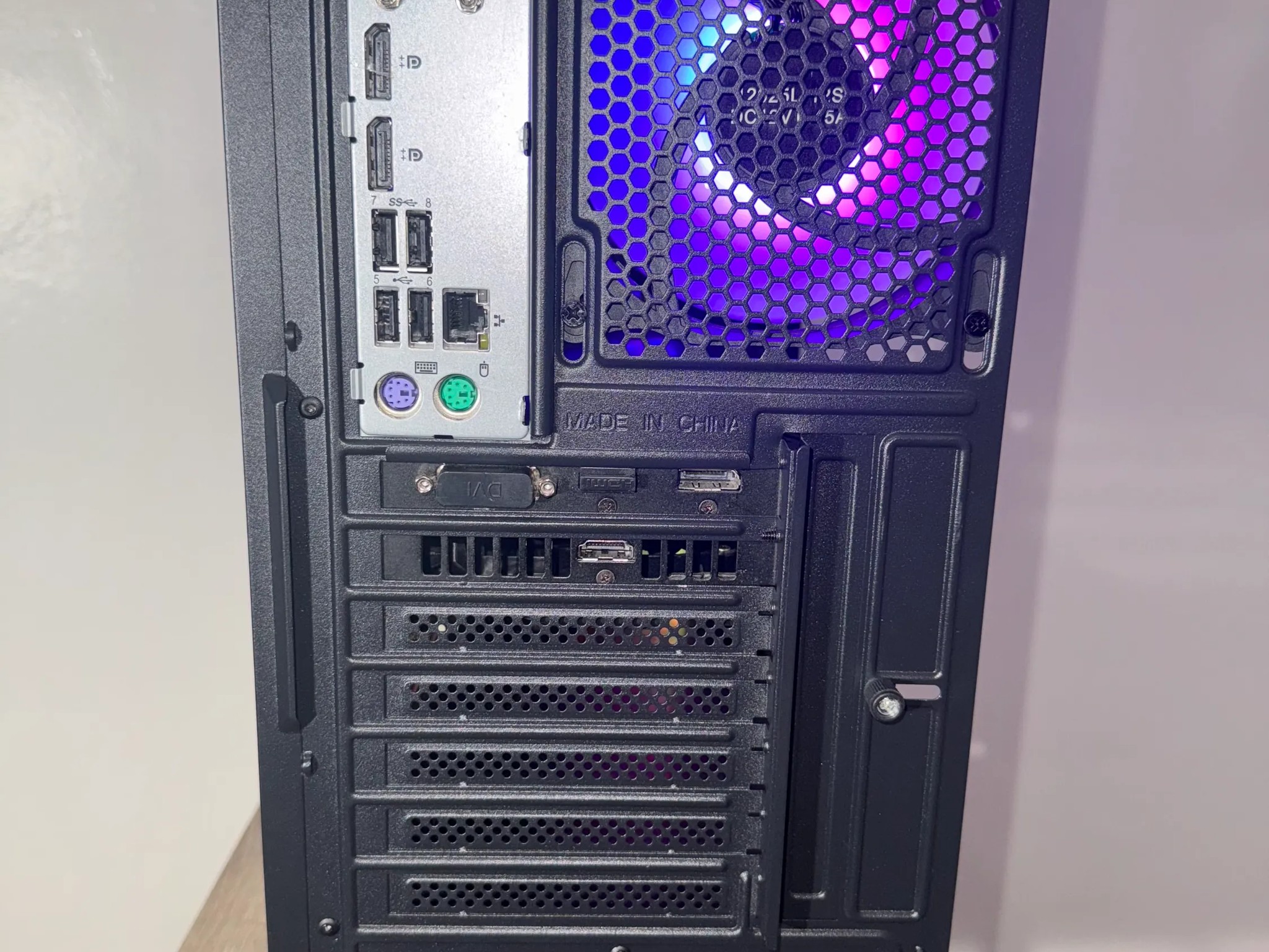 Ryzen 7 | RTX 2060 | 16GB Ram | 256GB SSD | 1TB HDD