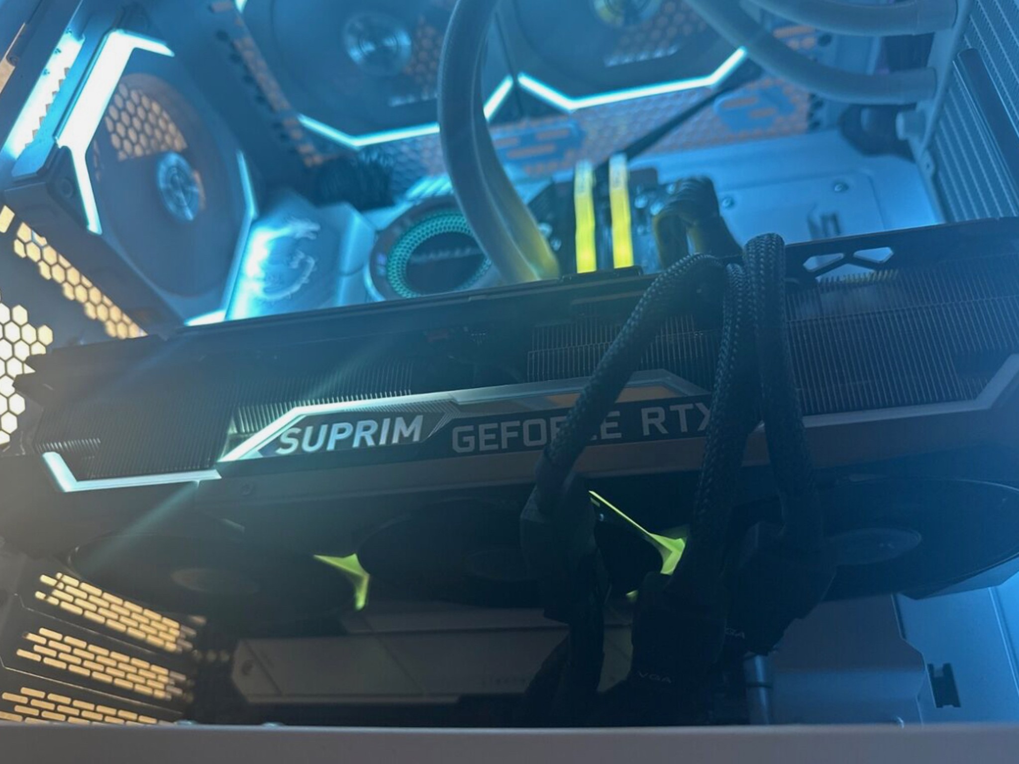MSI RTX 3090ti SUPRIM X