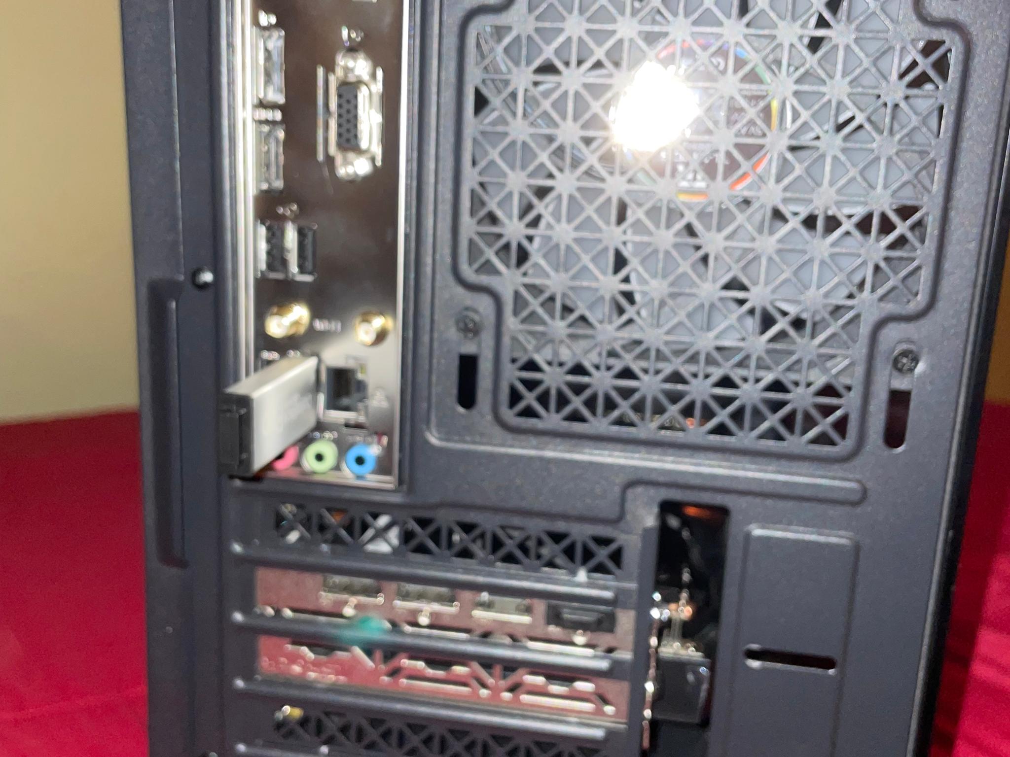 Ryzen 5 3600 RX 6600 Black Stealth Gaming PC