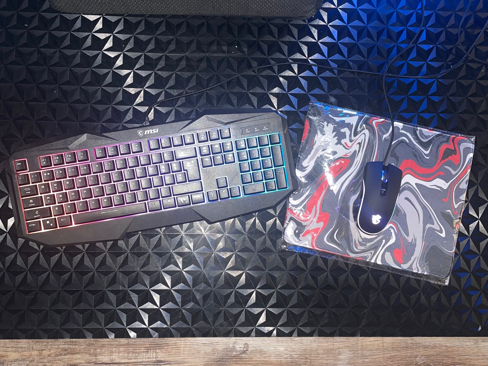 🐉 MSI RGB Keyboard and Mouse 🐁  (included Mousepad!)