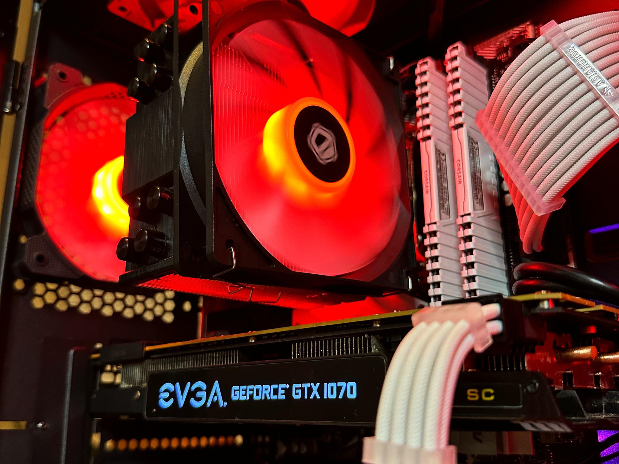 Clean Gaming PC(EVGA GTX 1070, i5-10400f, 16gb DDR4)
