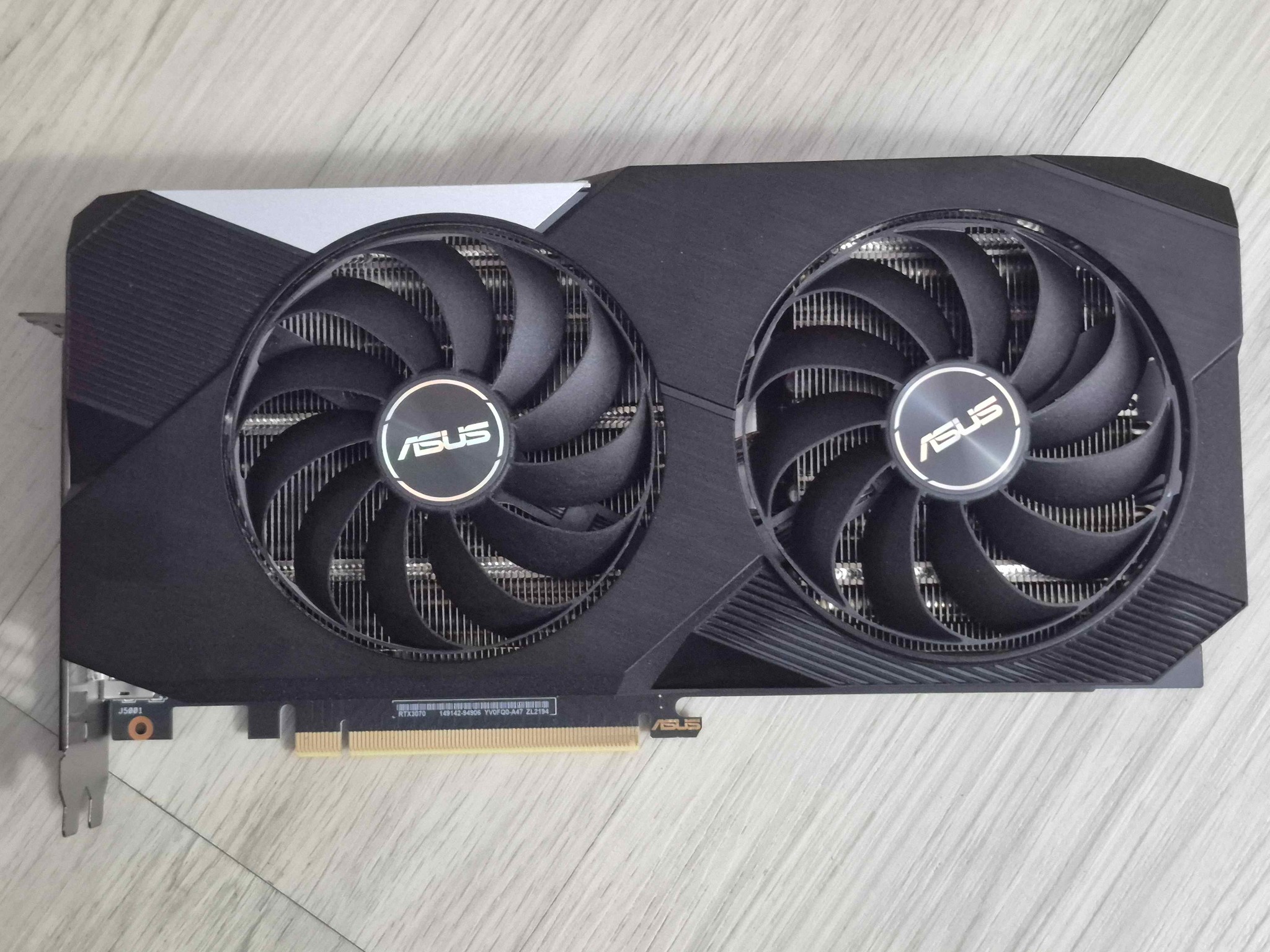 Asus DUAL RTX 3070 8G - Used