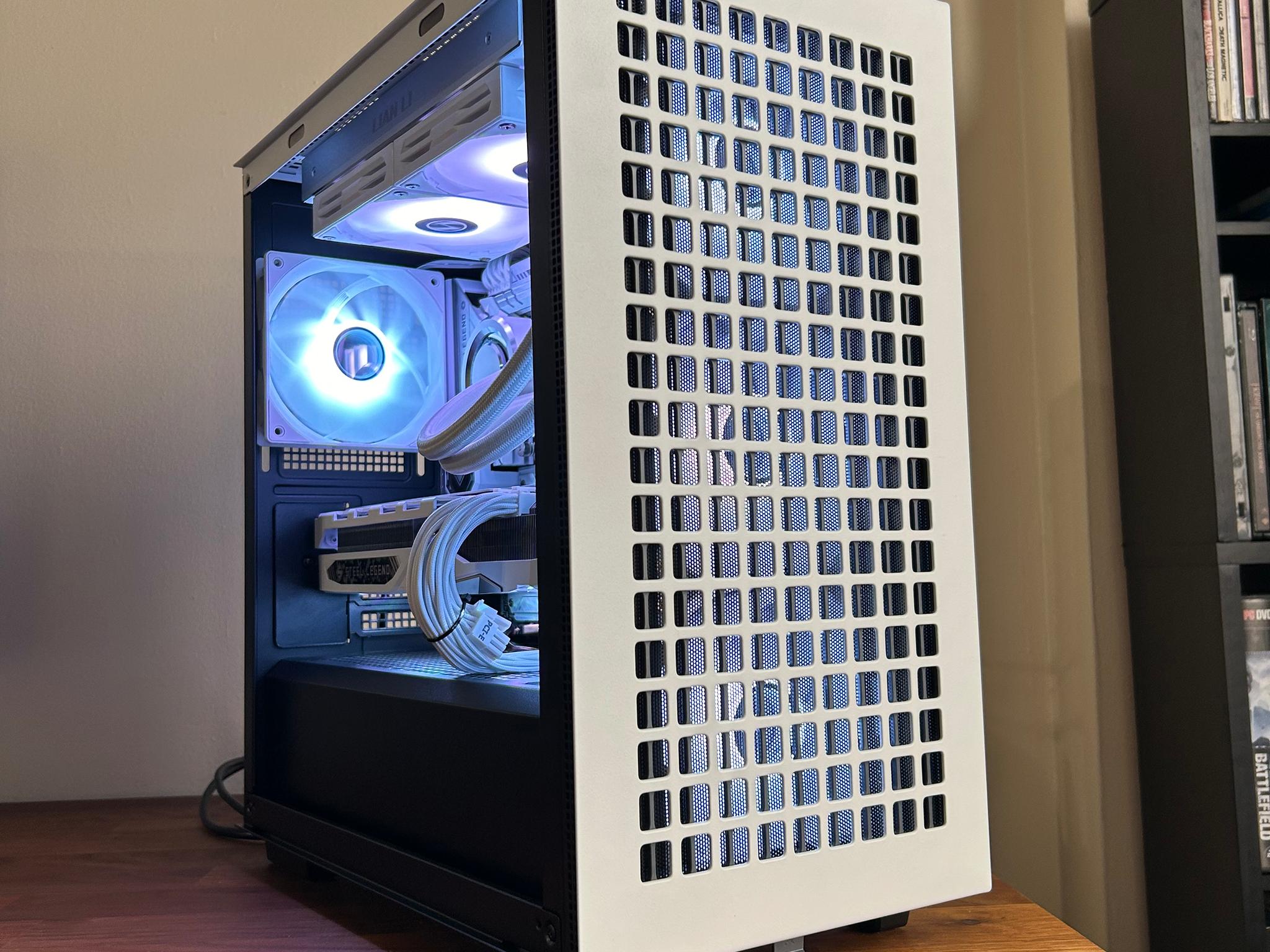 **WEEKEND SALE** RX 7800XT | Intel Core i7 12700KF | 32GB DDR5 | The Mini Legend XT
