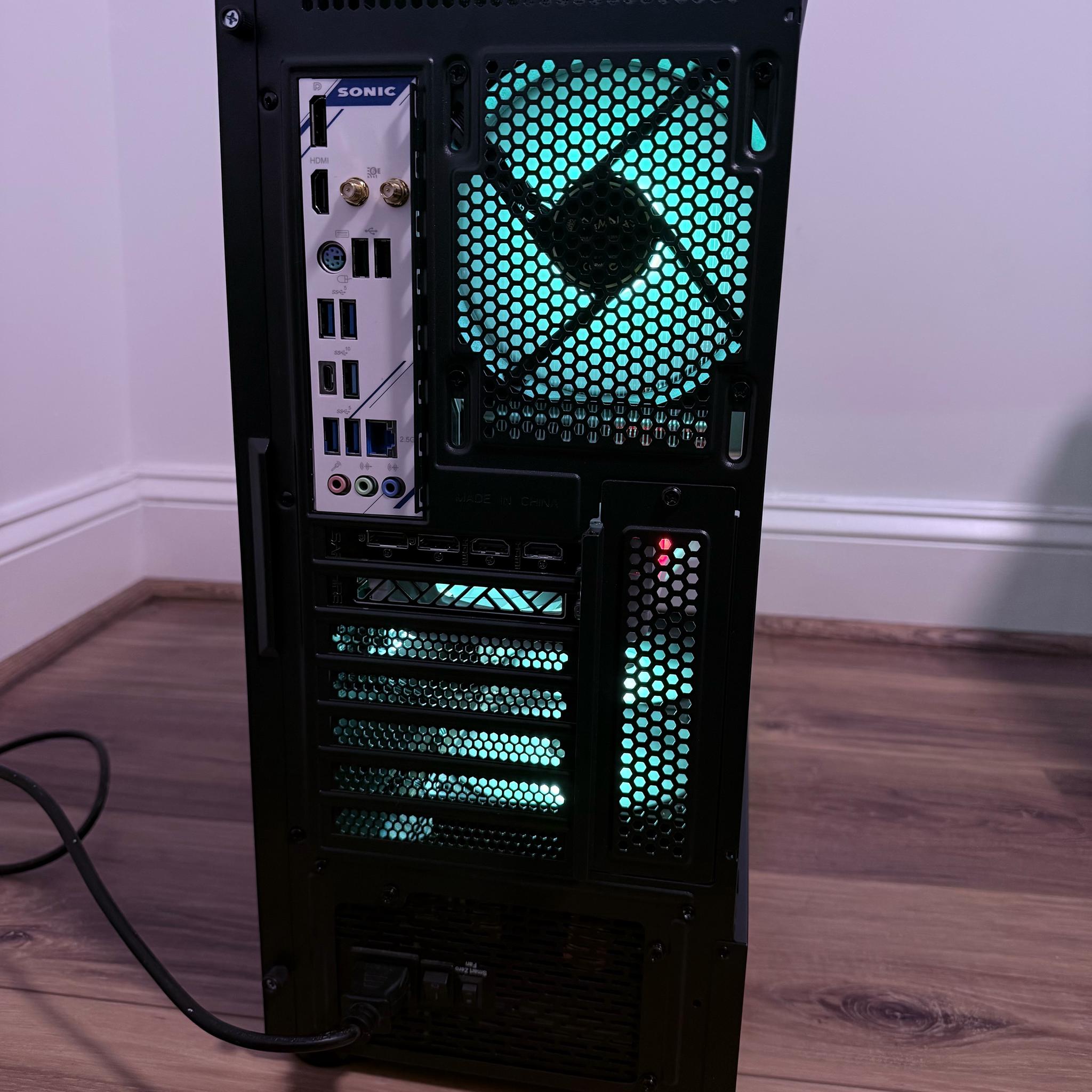 🔵⚪️"Sonic Pulse"⚪️🔵| 1440p/4k Gaming | RX 7800XT 16GB | 32GB DDR5 | i5 13400F | 1.75tb SSD | Win11
