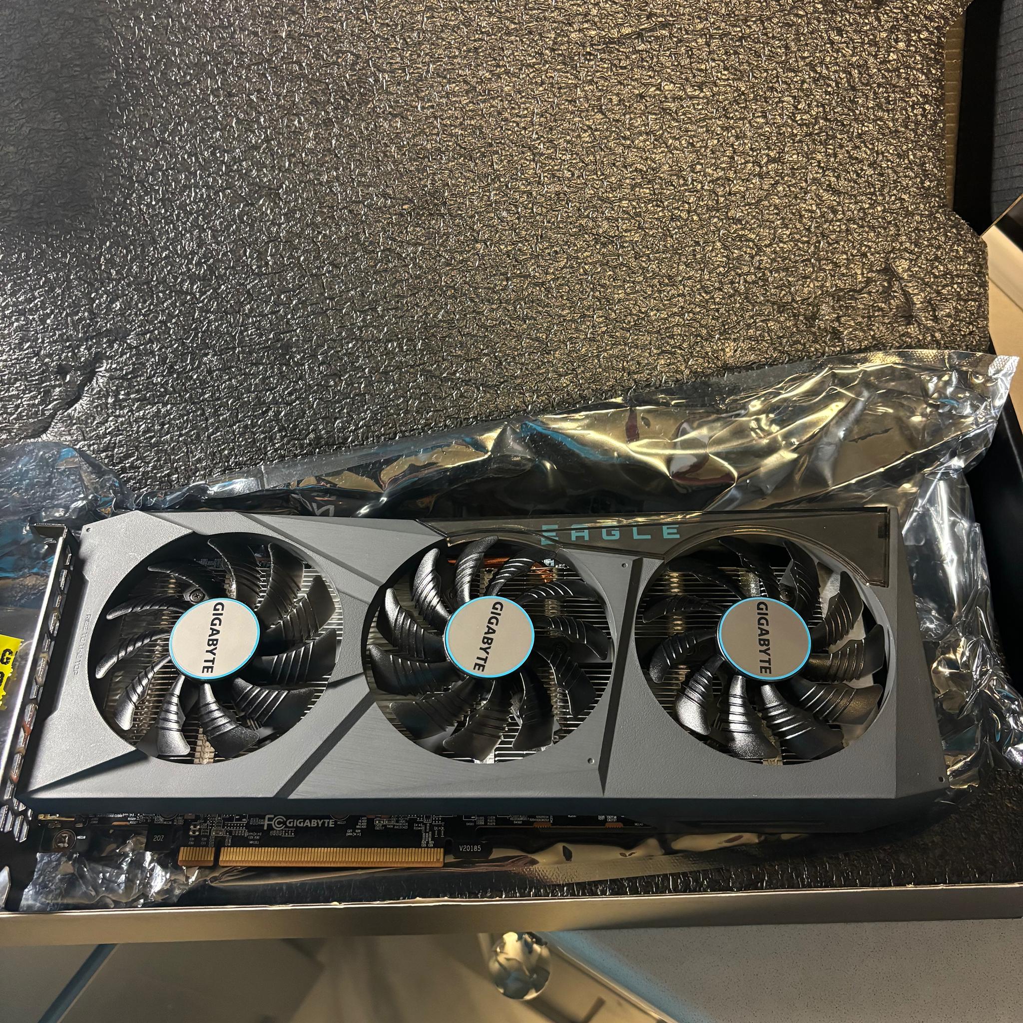 Gigabyte 6600xt LNIB