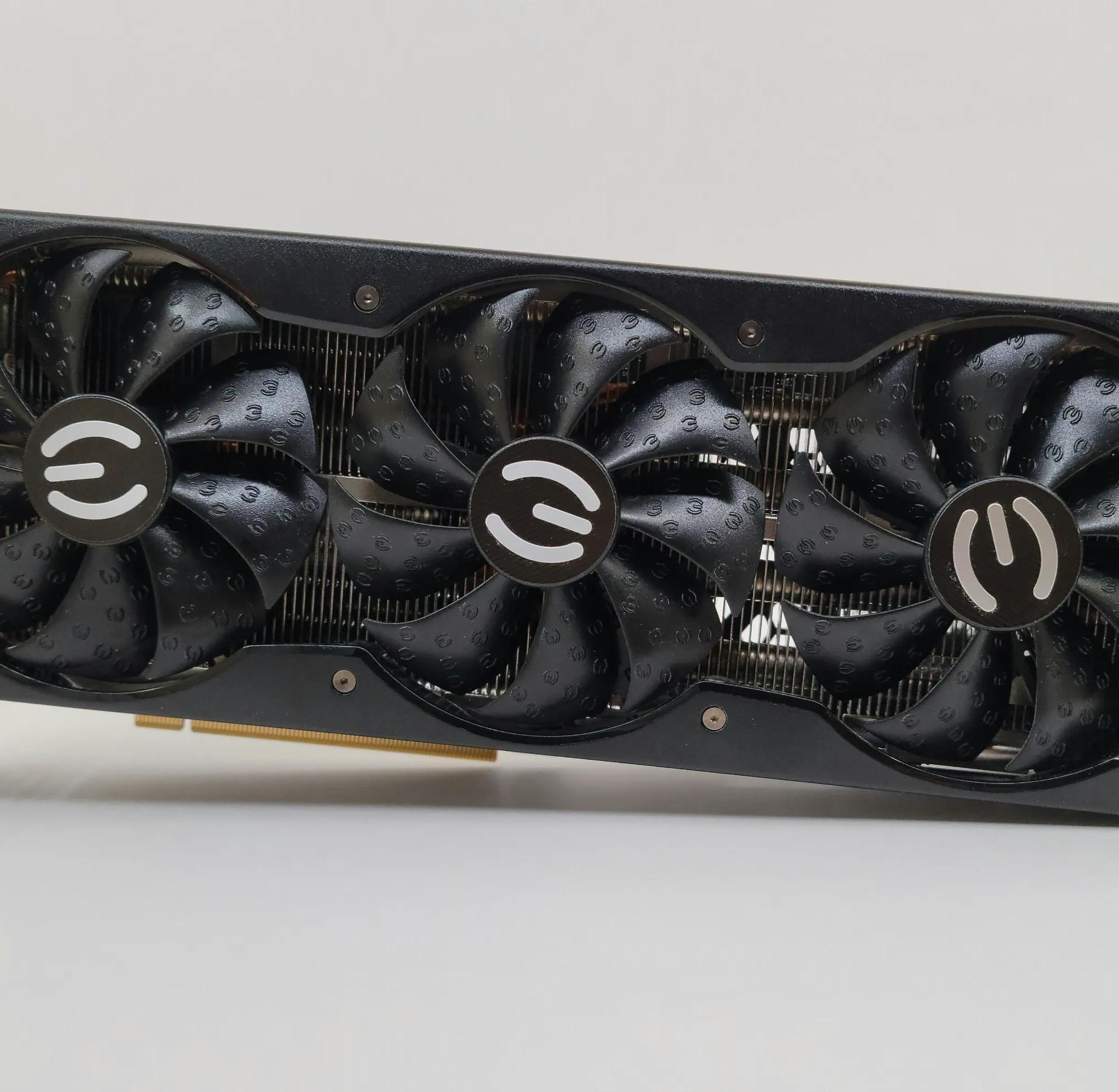 USED EVGA RTX 3070 XC3 ULTRA GAMING 8GB