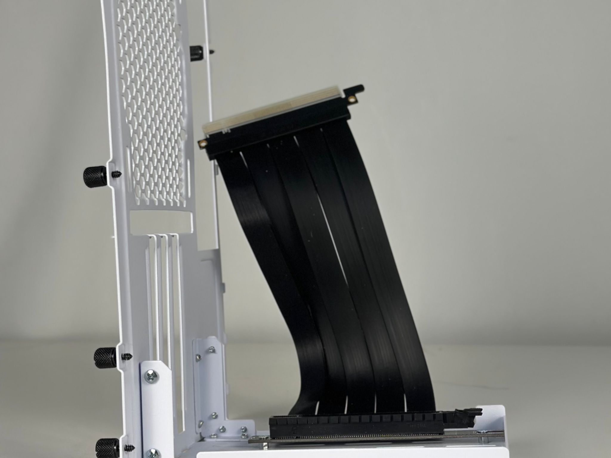 BNIB O11D Mini Vertical Mount - White