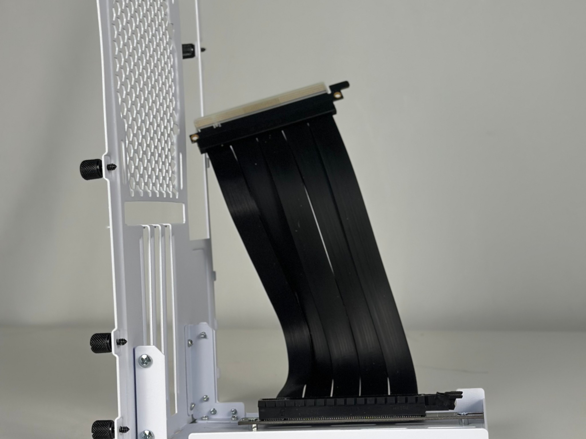 BNIB O11D Mini Vertical Mount - White