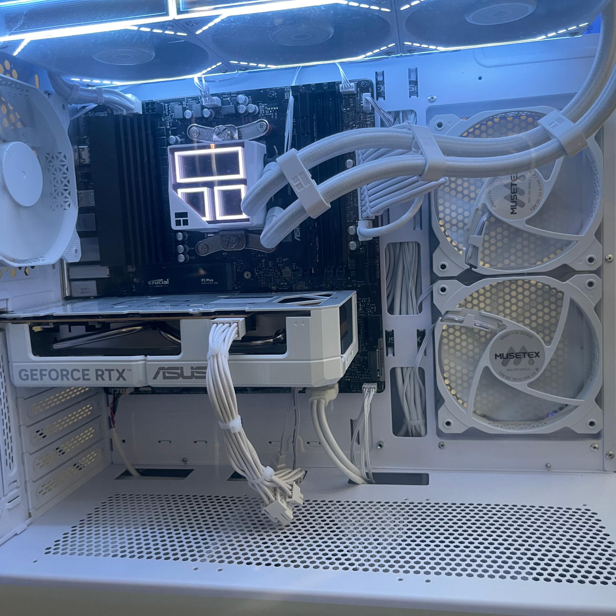 ☃️❄️AM5 Gaming PC / RTX 5060/ Ryzen 7 7700x/ 16Gb DDR5/ 1Tb NVMe/ liquid Cooled