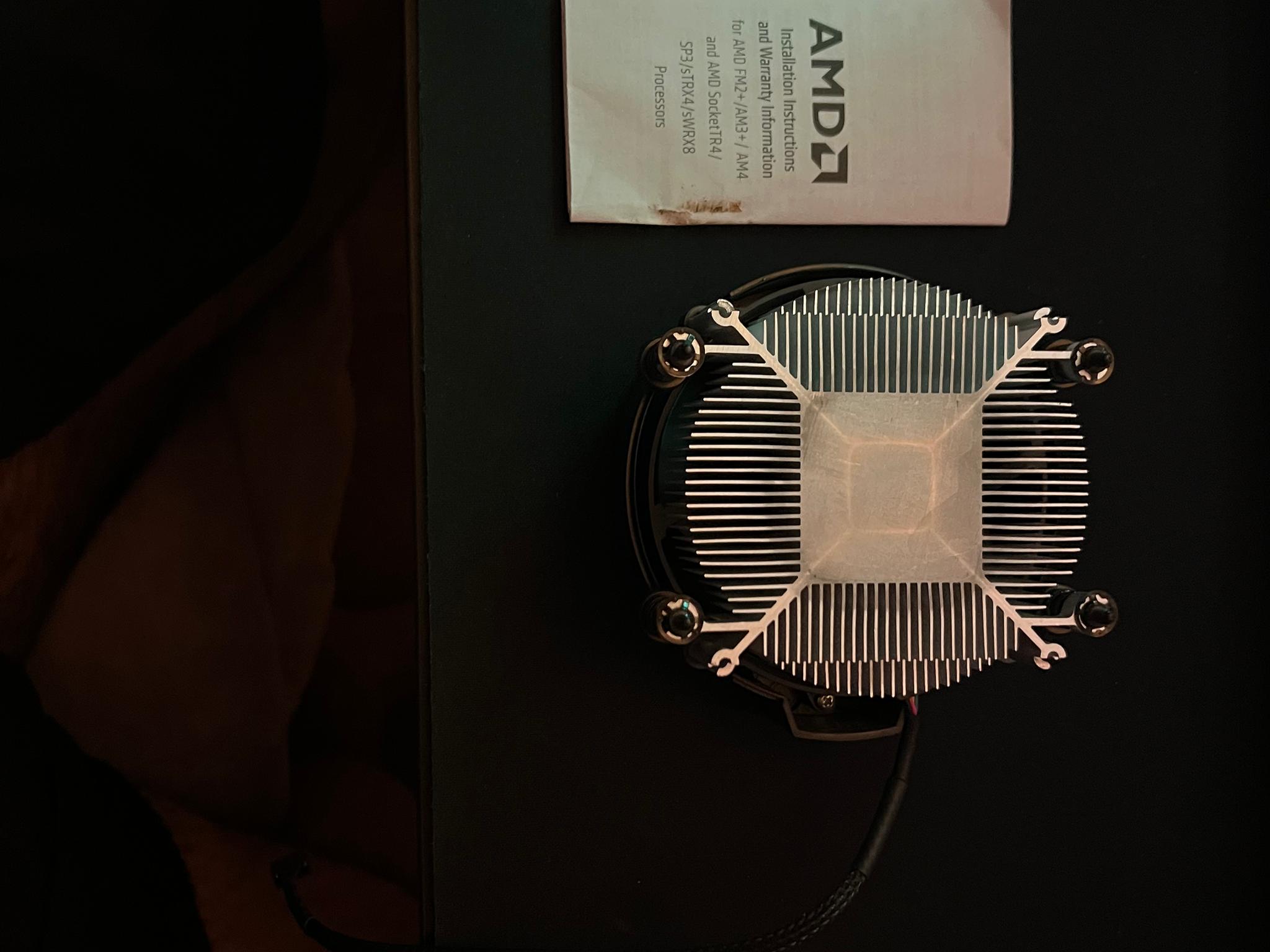 AMD Ryzen 5 5600X 6-core and 12-wire unlocked desktop processor Wraith Stealth Cooler (No paste)