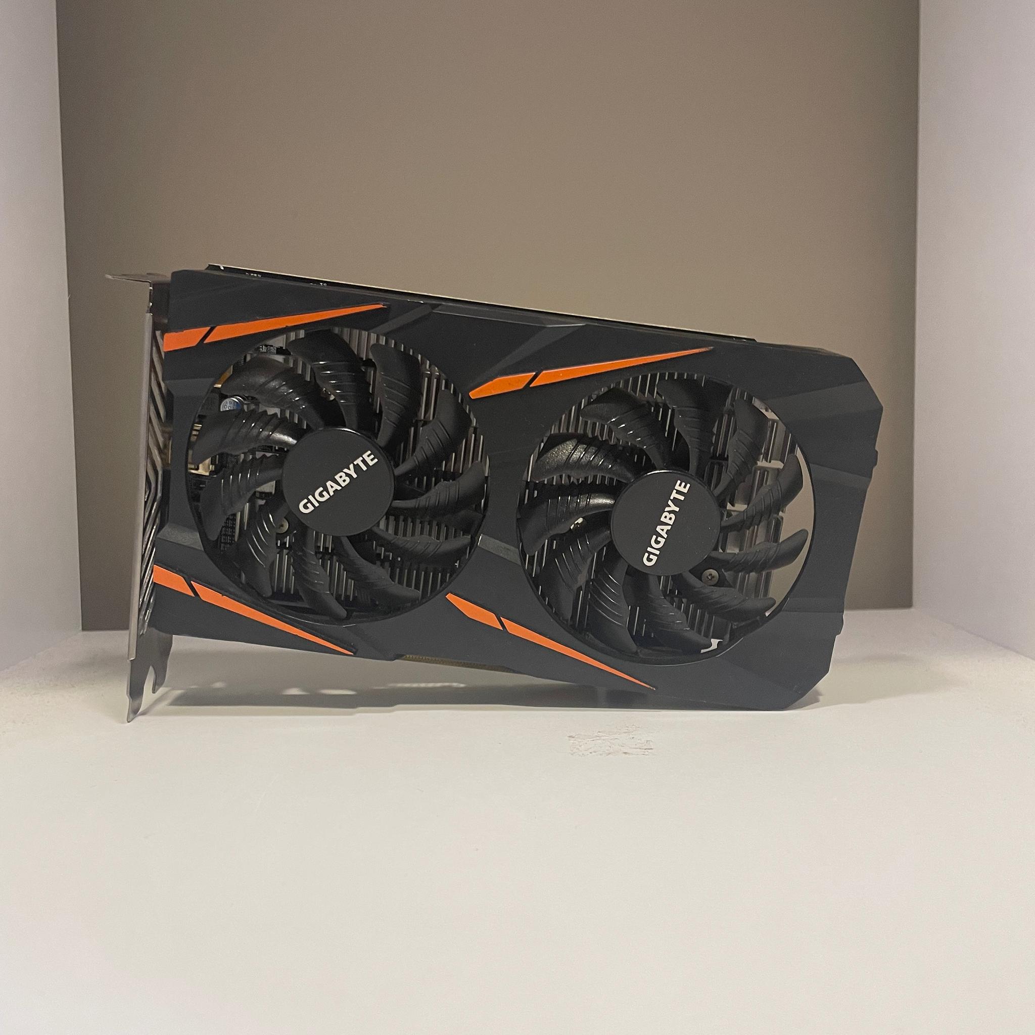 Sapphire pulse RX 5700xt 8gb and broken RX 550