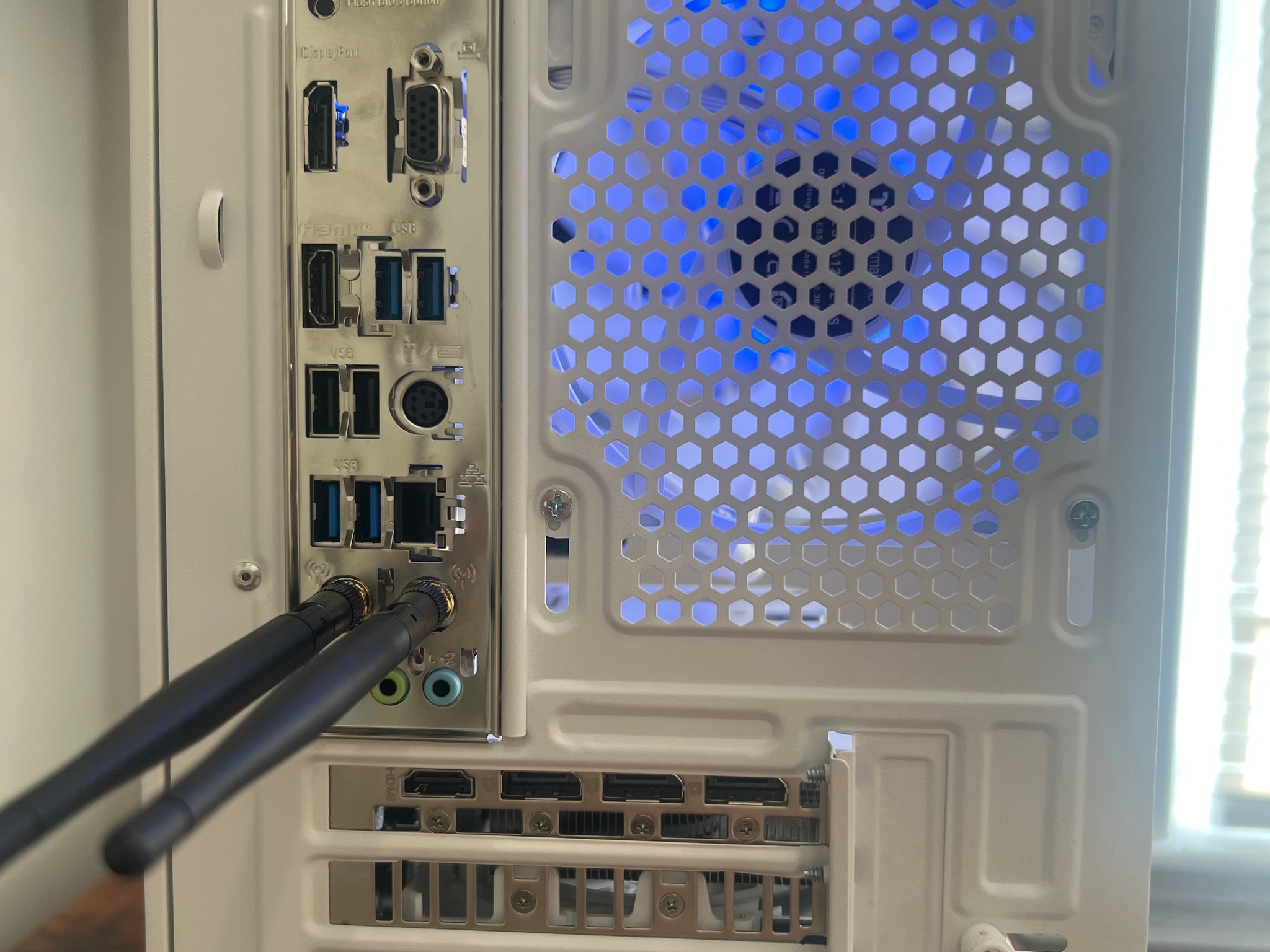 RTX 4060 Gaming/Streaming PC! | Ryzen 5 5600 | 1tb SSD | 16gb DDR4 Ram