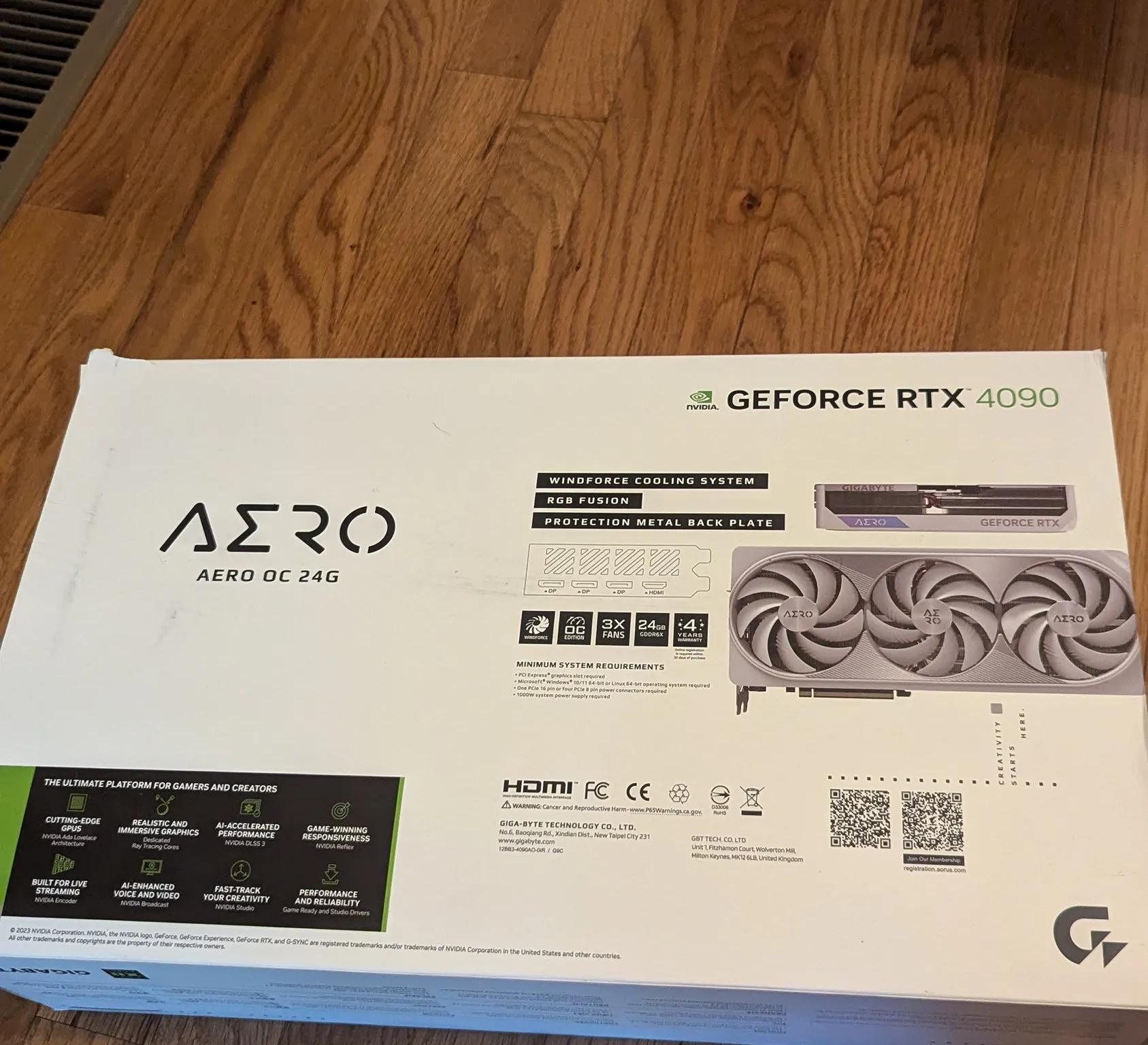 GIGABYTE RTX 4090 AERO OC and cable mod cable
