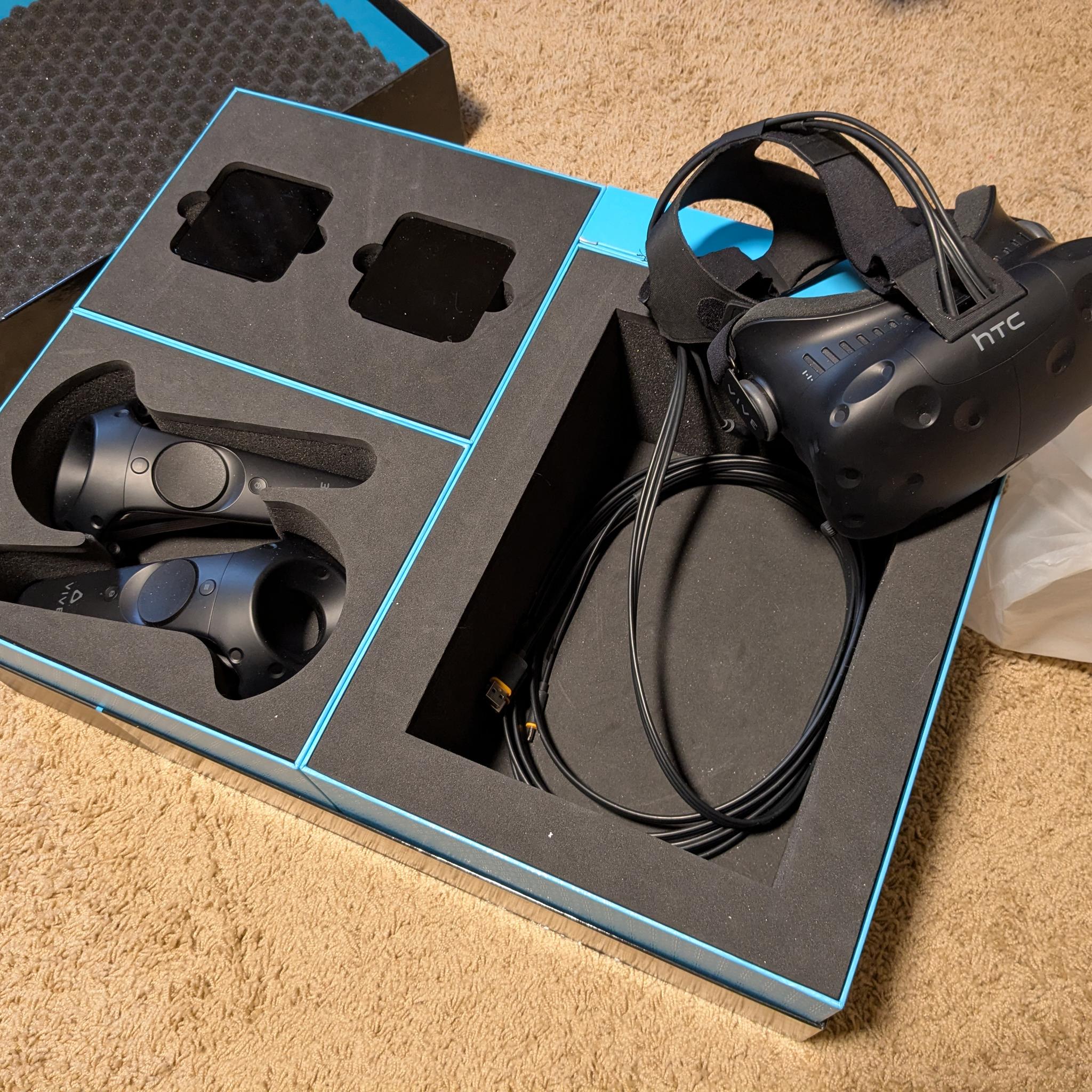 HTC Vive Full Kit - HMD, Original Box, and all parts