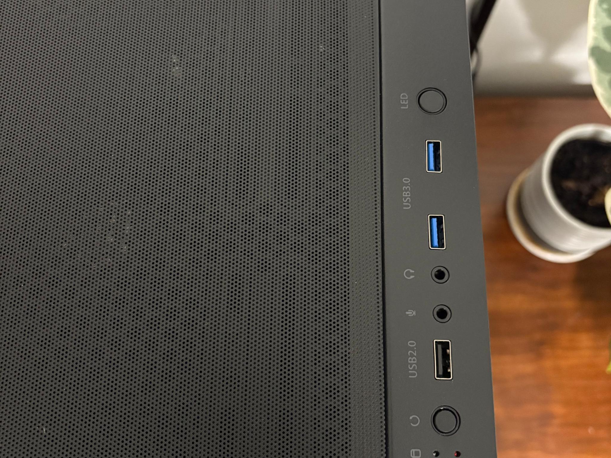 Ryzen 5 5500/RTX 3060 8GB - Budget Gaming PC