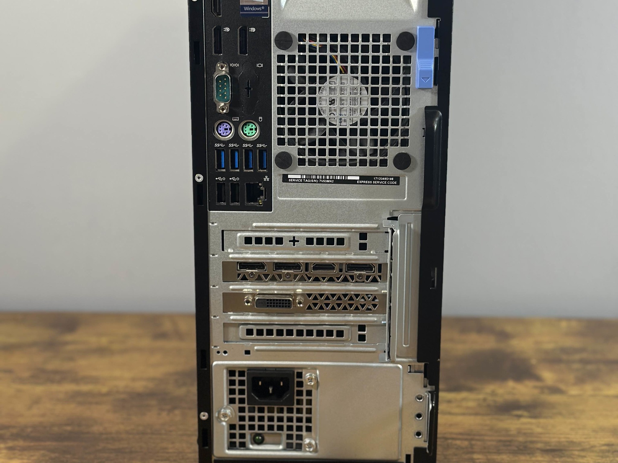 GTX 1060 3GB | Intel i7 7700 | 16GB DDR4 | 512GB NVME | Win11