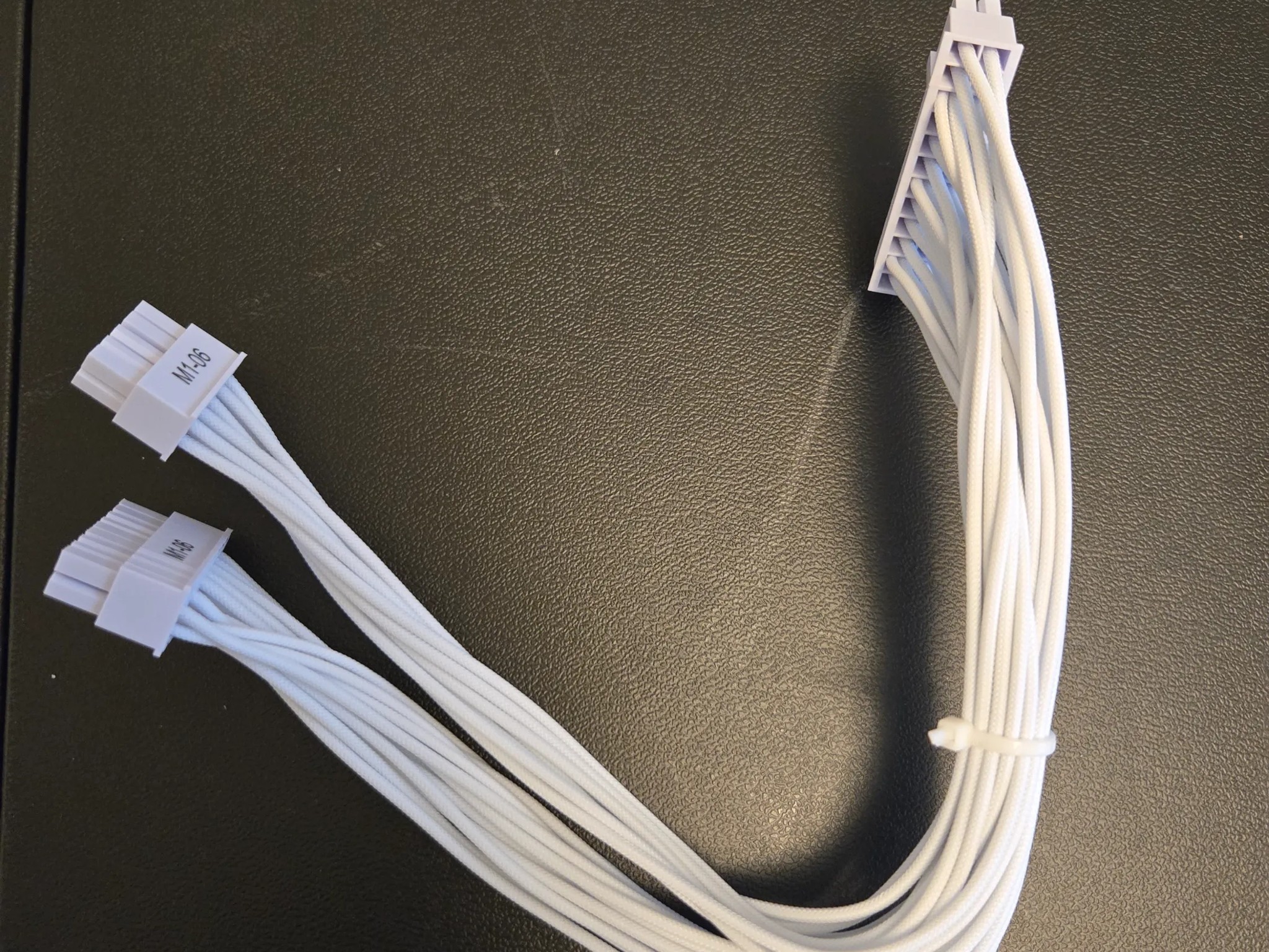 Barely Used White Lian Li SFW SP750 750W Power Supply