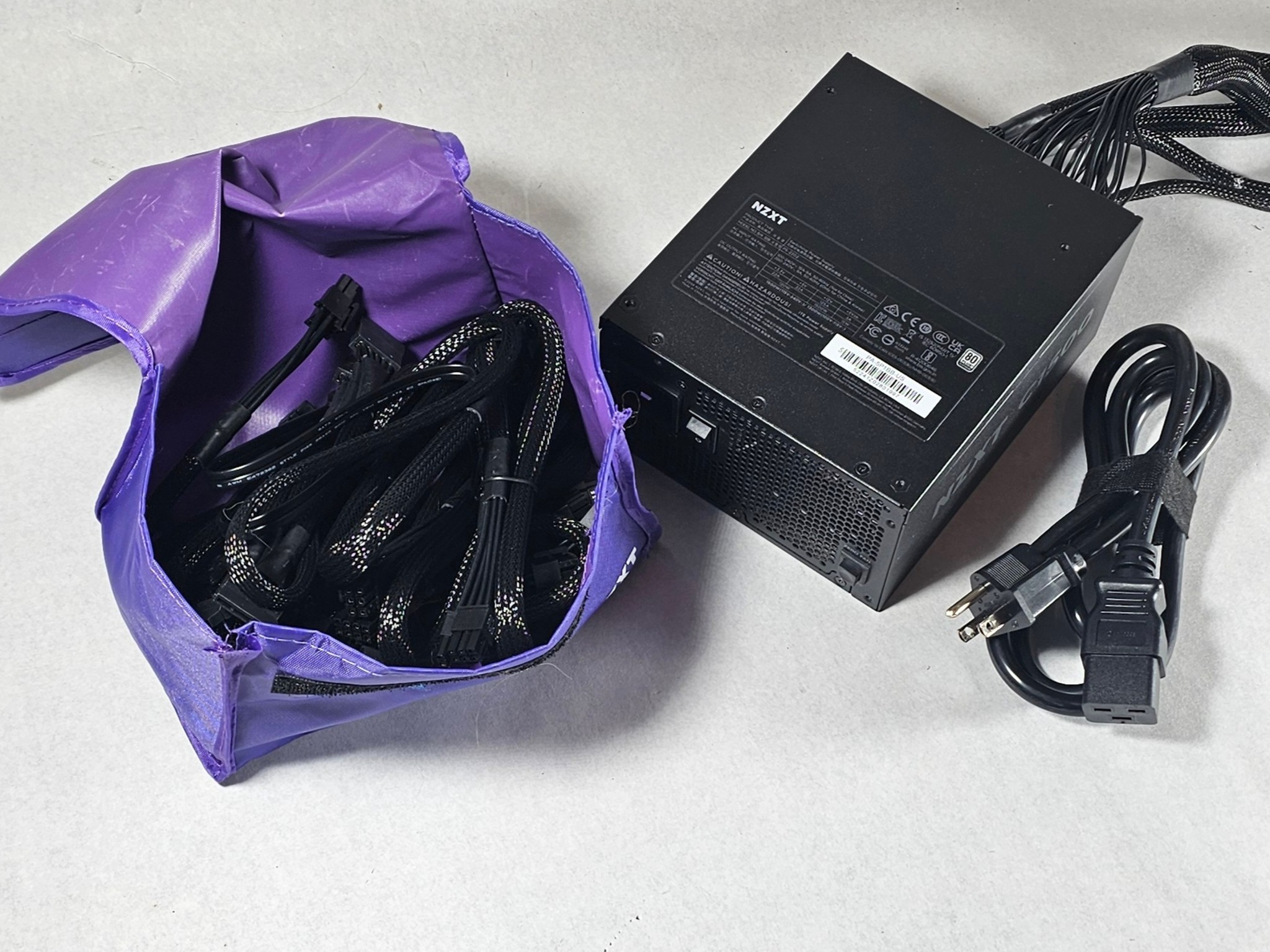 1500 Watt PSU NZXT C1500 1500W Power Supply