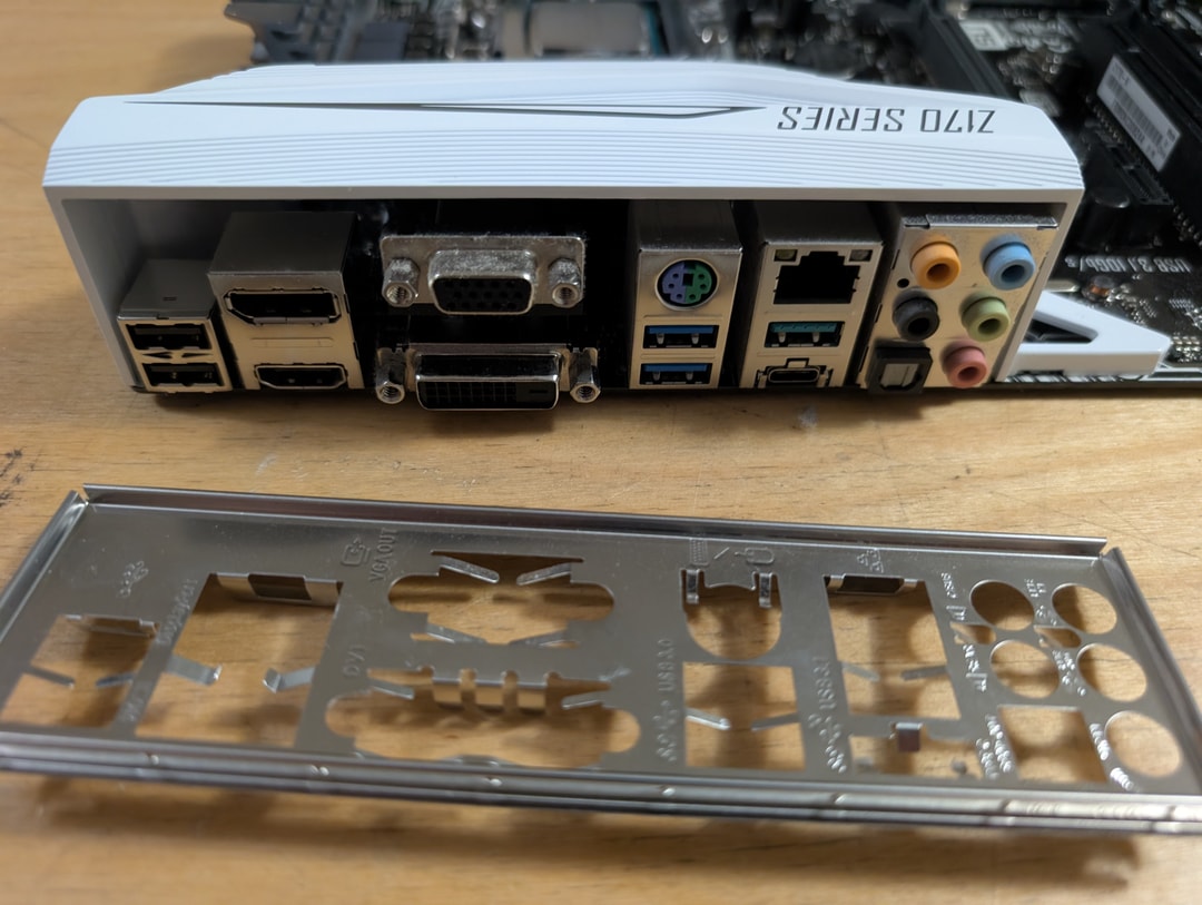 Intel Core i7 6700k + Asus Z170 + 16GB DDR4 | Jawa
