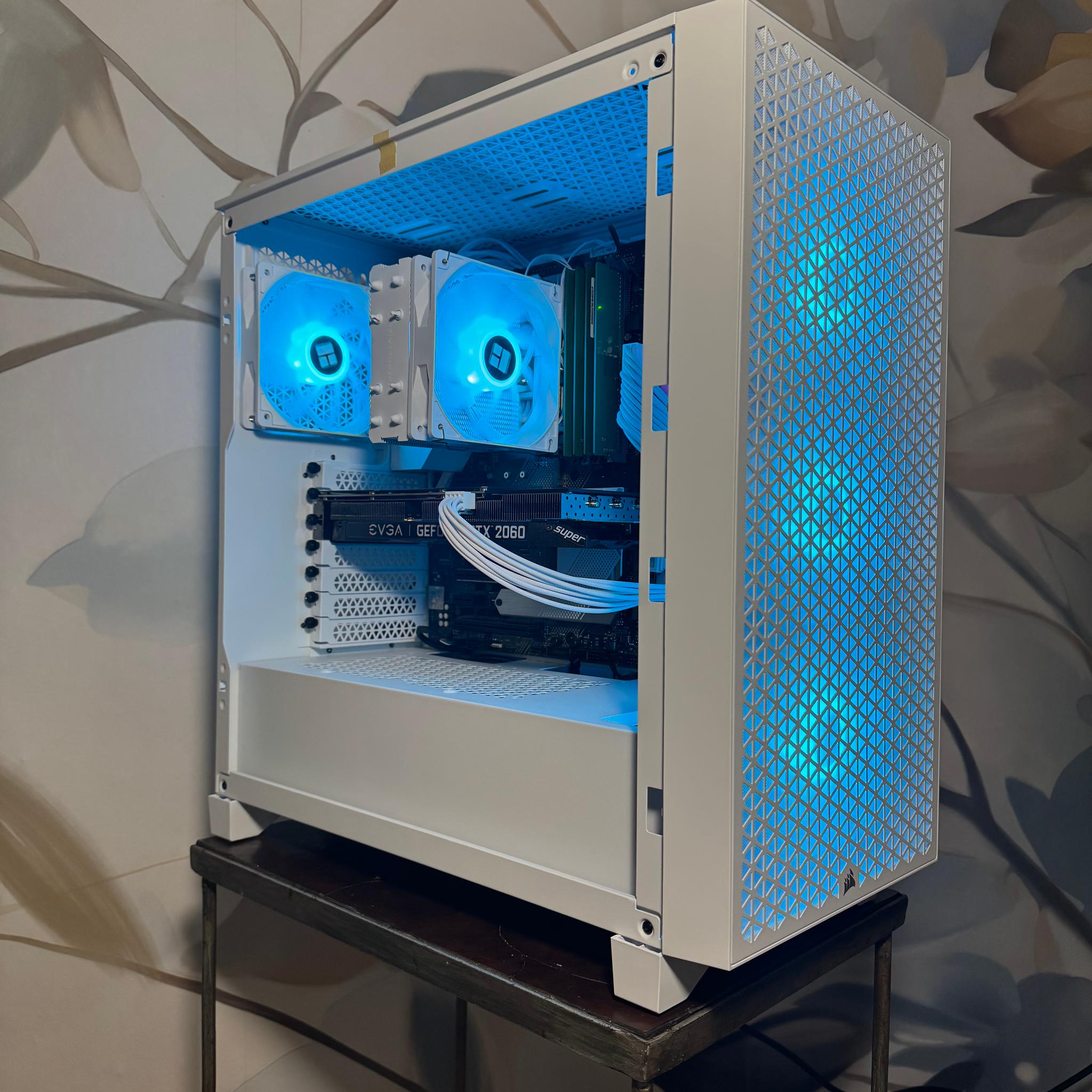 ❄️ Stormtrooper Build | RTX 2060 Super | i5-8400 | 32GB RAM | 1.5TB PC