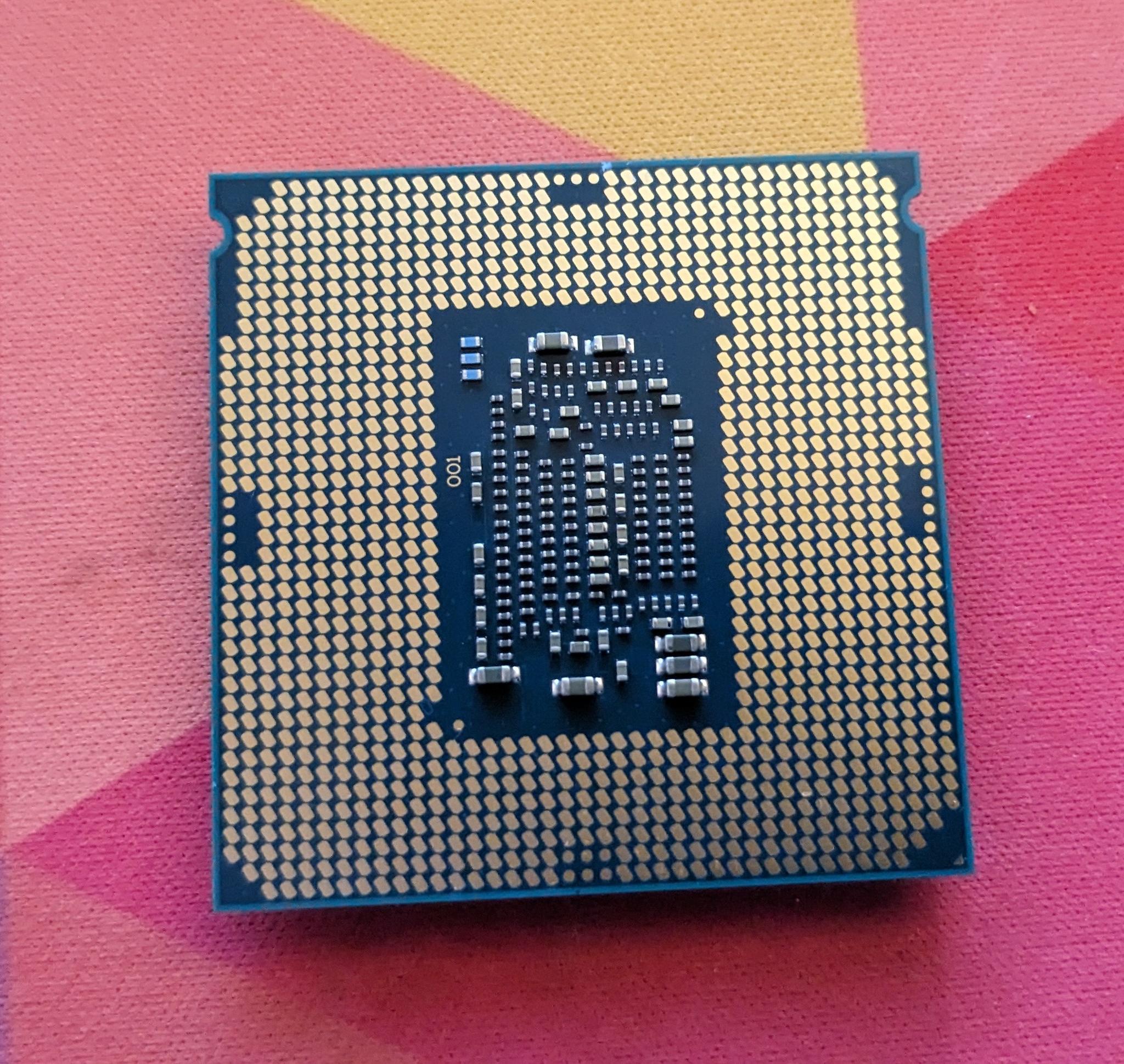 Intel i5-7600 Quad Core 3.5 GHz LGA1151 Processor (works like new)