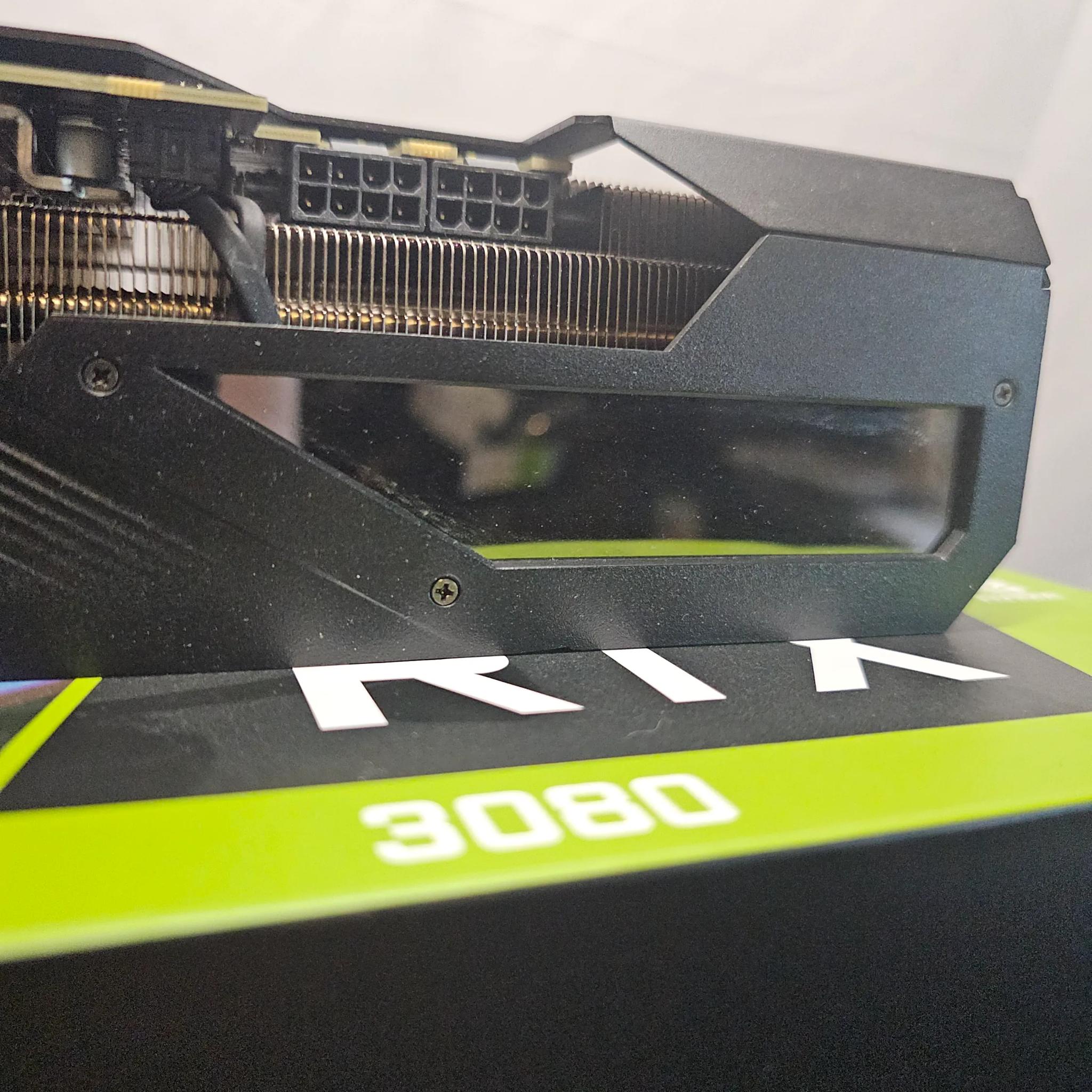 RTX 3080 10GB Gigabyte Master IOB