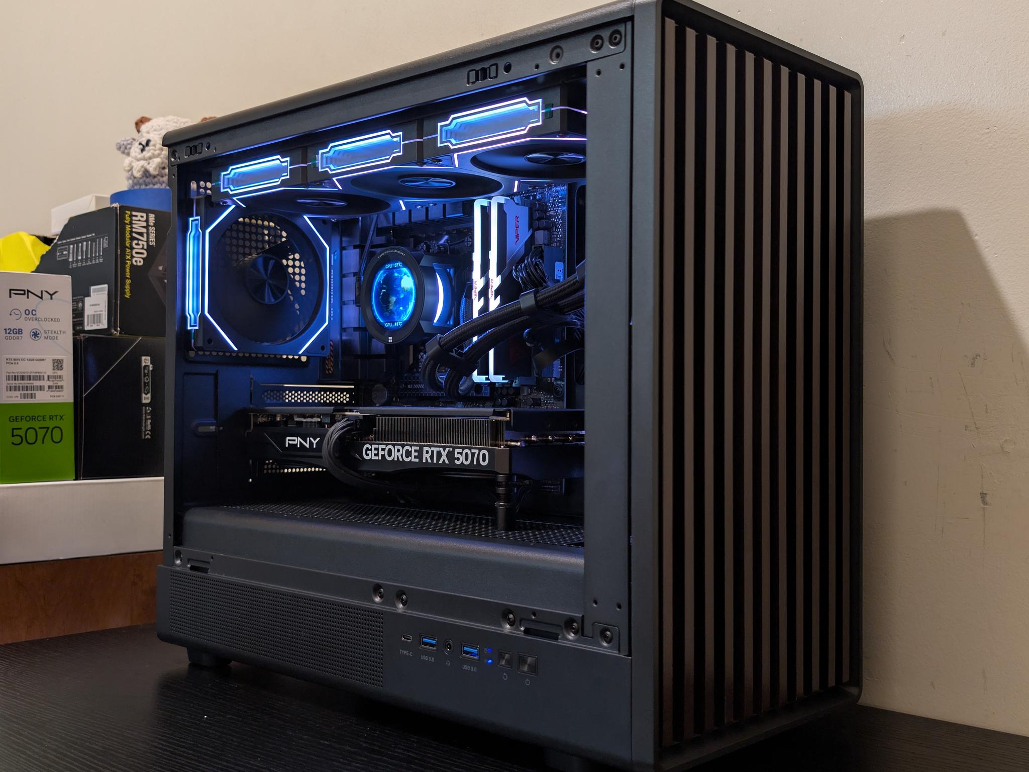 🔥🪵 1440p Gaming Beast | RTX 5070 | Ryzen 7600X | 2TB SSD | 32GB RAM | WiFi 6 & Bluetooth 🪵🔥