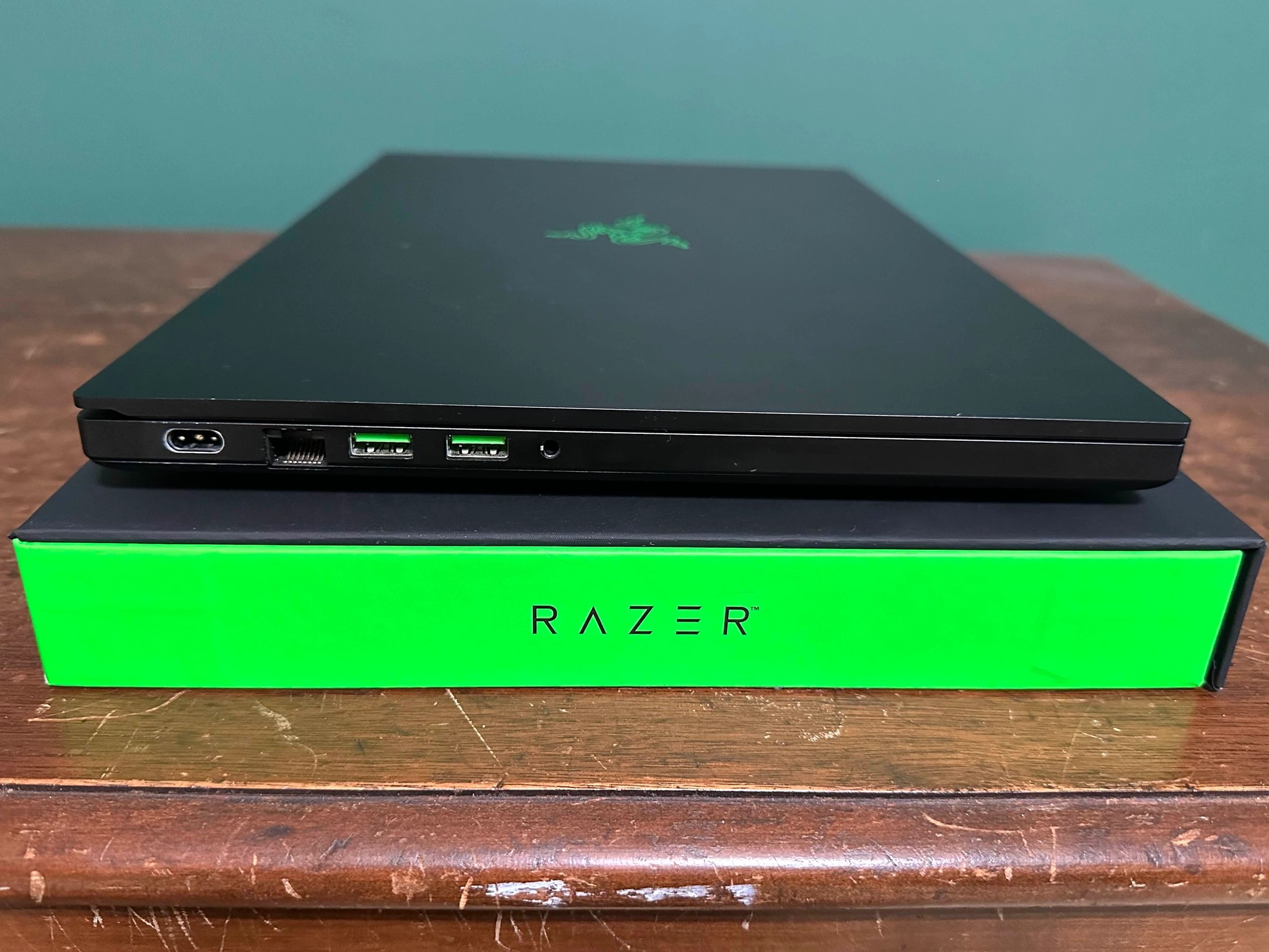 Razer 15" Gaming Laptop | Intel i7-9750H, 16GB RAM, GTX 1660Ti, 1TB Storage