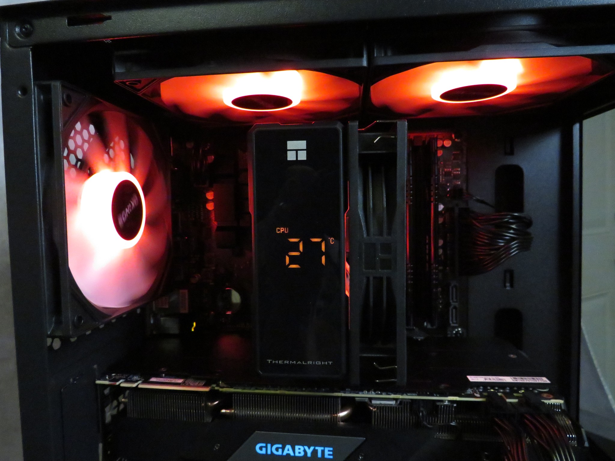 Price to Performance BEAST: Ryzen 5 5500 + RTX 2070 Super + 16 GB DDR4 + 1 TB NVME
