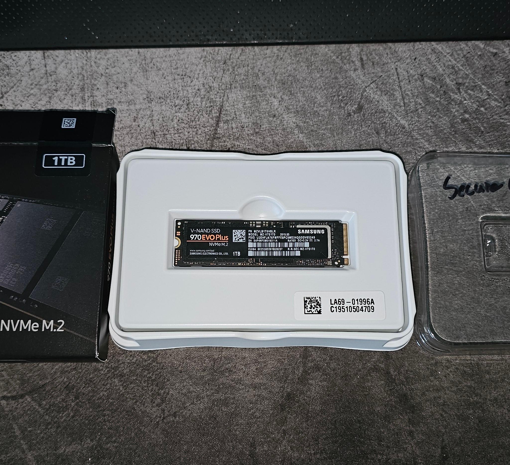 Samsung 970 EVO Plus 1TB PCIE 3.0x4 M.2 2280 NVMe 1.3 SSD