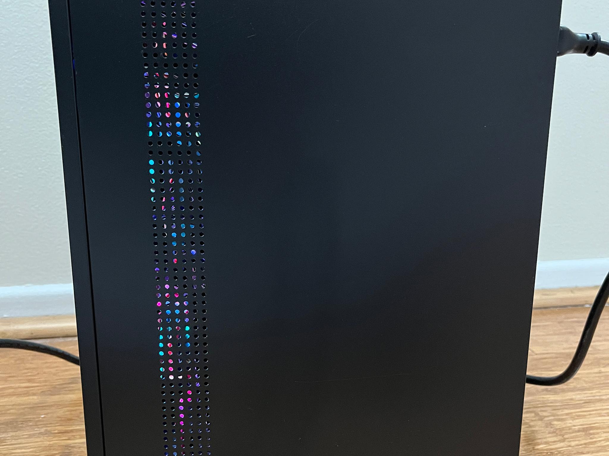 NVIDIA RTX 2060, Intel Core i5-7500, 12GB DDR4 RAM, 870 GB Storage - Small Gaming PC