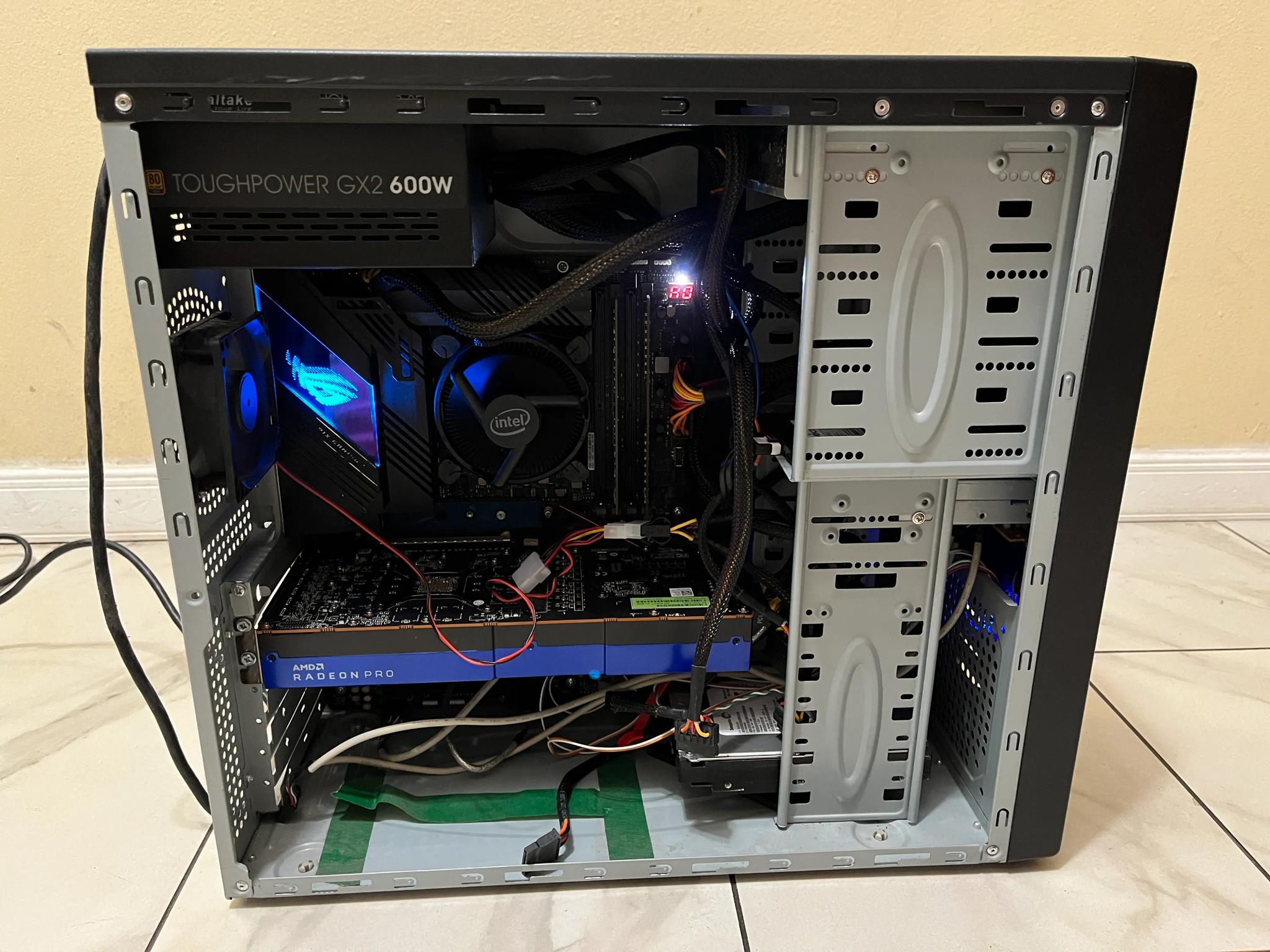🖥️ Sleeper Gaming PC - Intel i5-11400F, AMD W5700 8GB, 16 GB RAM, 1 TB Storage, High Performance PC