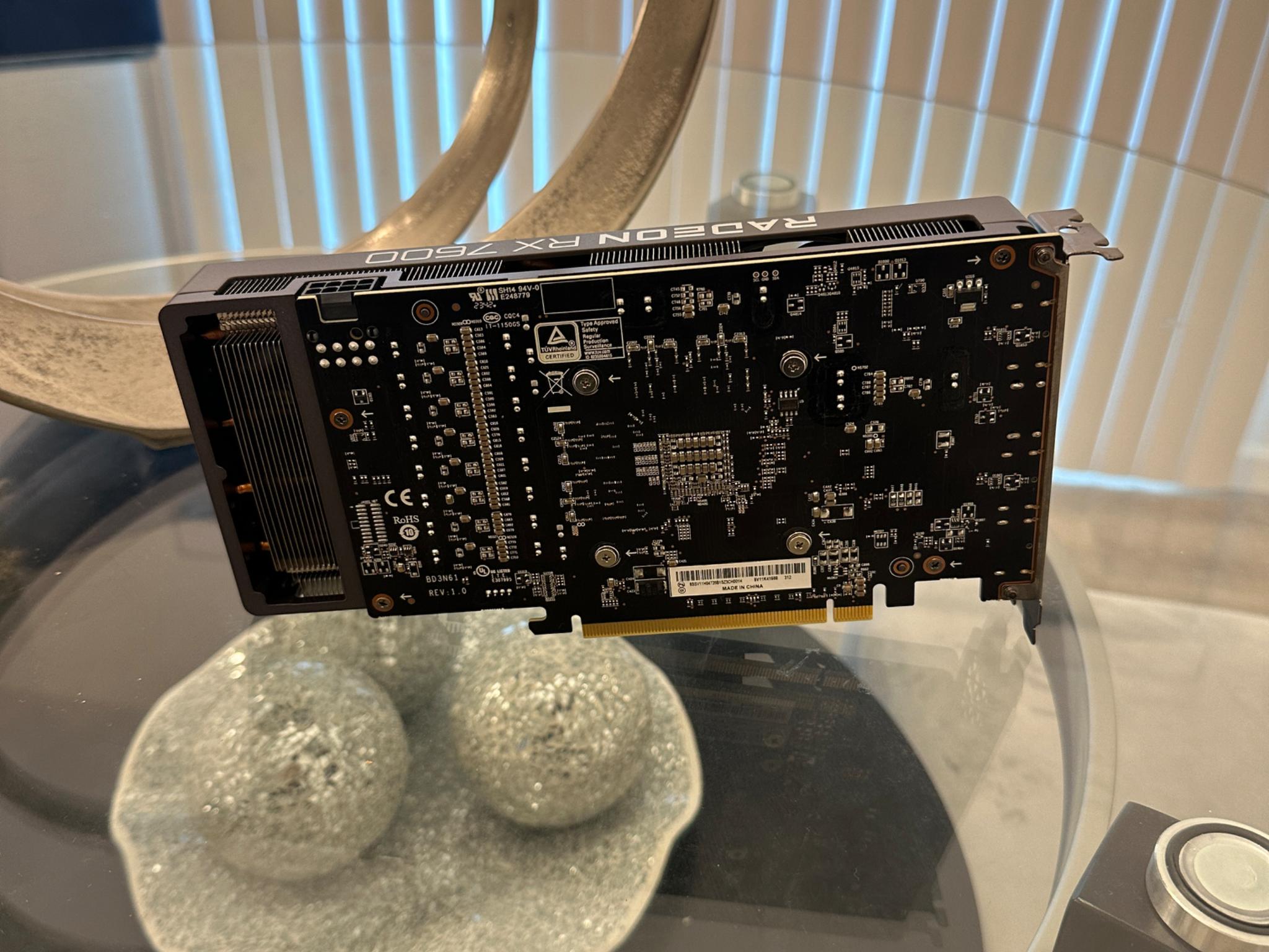 Lenovo Radeon RX 7600