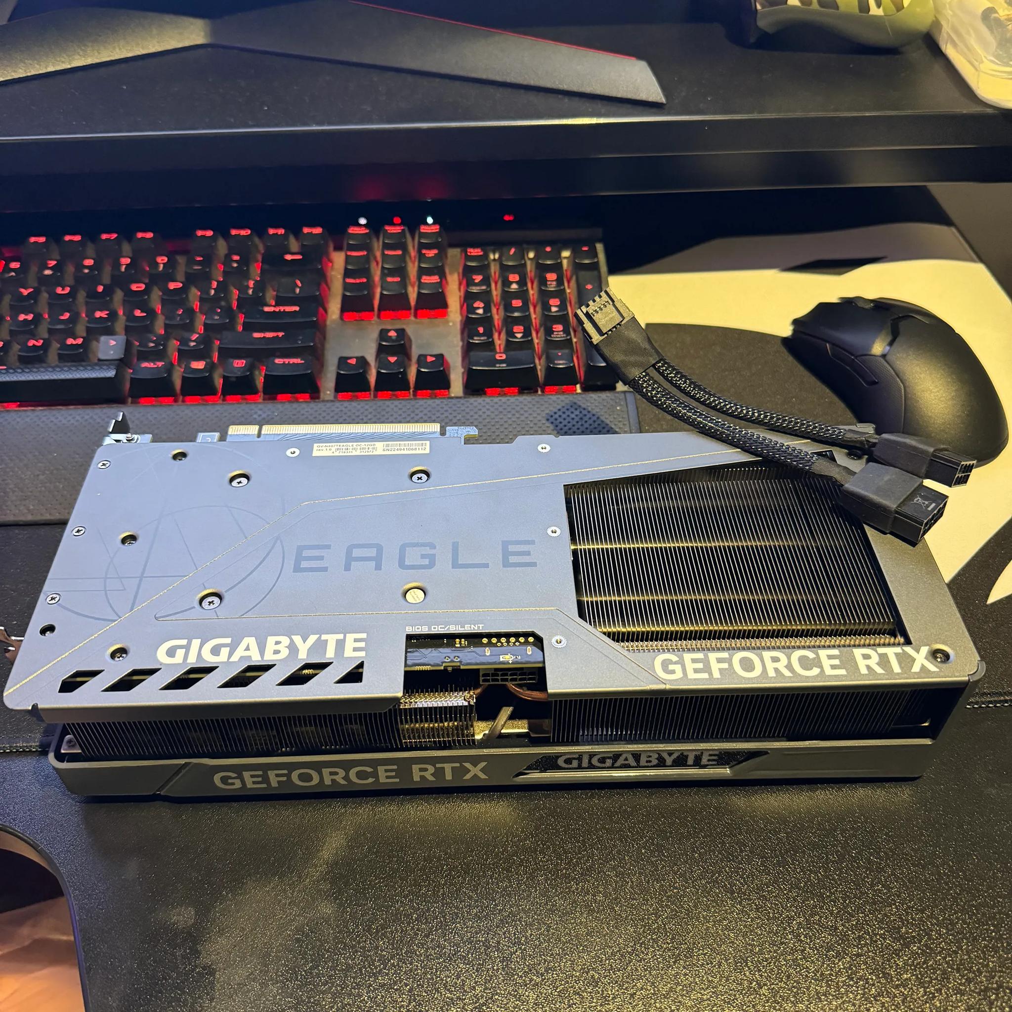 GIGABYTE GeForce RTX 4070 Ti Eagle OC 12G graphics Card, 3X WINDFORCE Fans, 12GB 192-bit GDDR6X