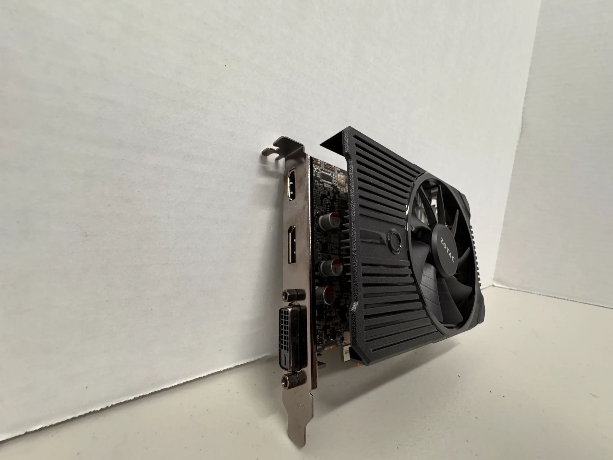 ZOTAC GTX 1050 Ti 4GB GPU - Good Condition
