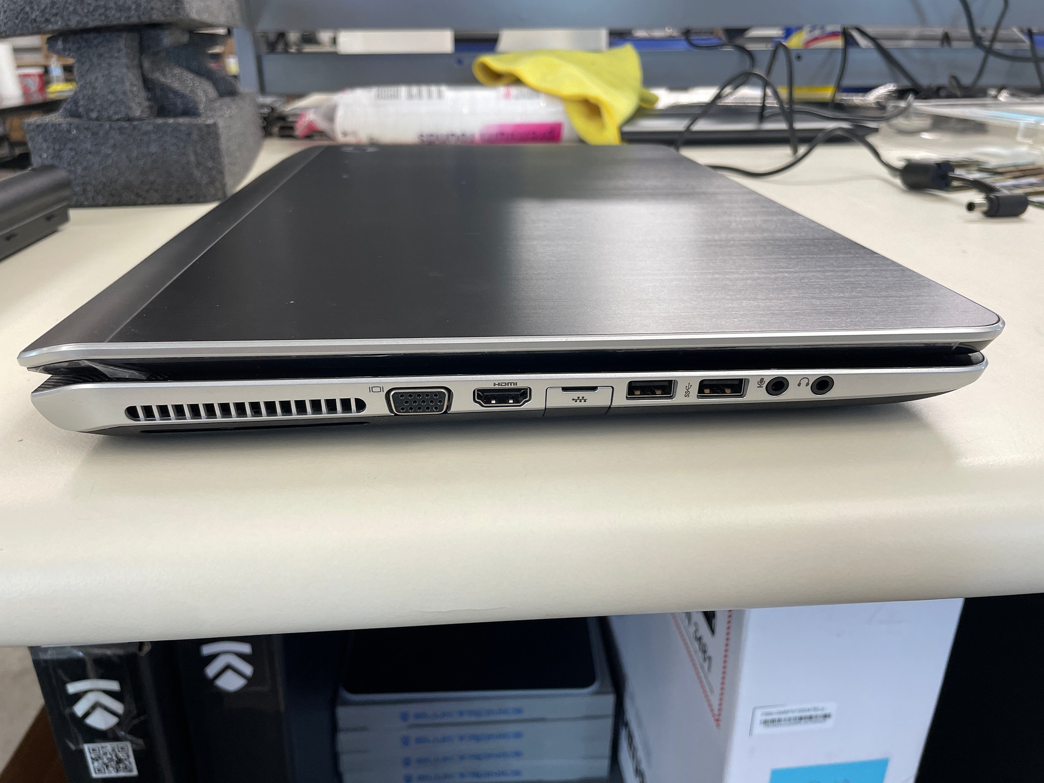 HP Envy dv7