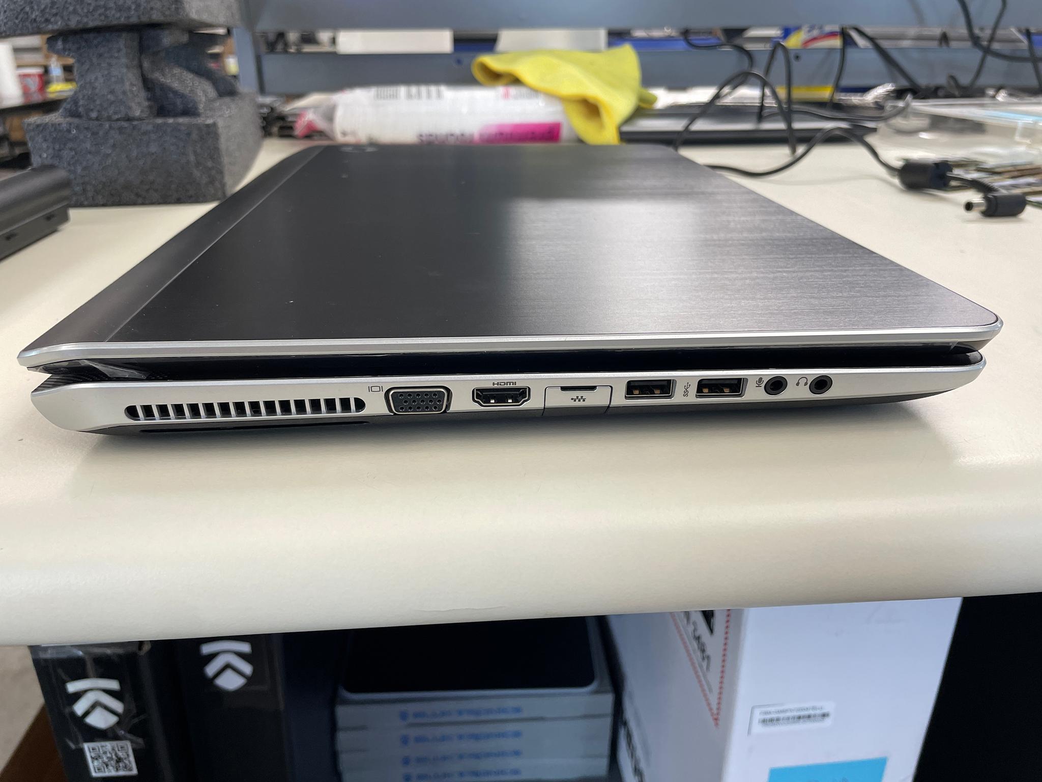 HP Envy dv7